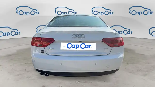 Audi A5 view 3