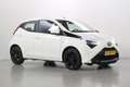 Toyota Aygo 1.0 VVT-i X-play LMV Navigatie Wit - thumbnail 34