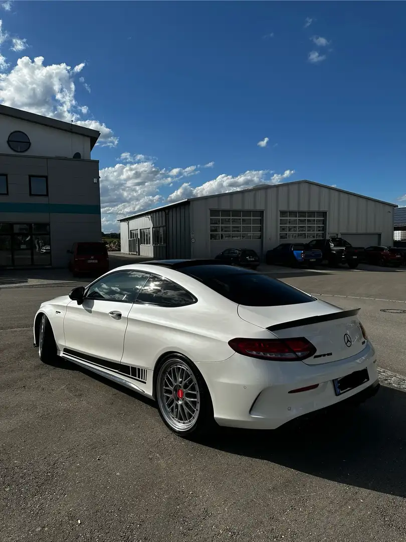 Mercedes-Benz C 300 Coupe 9G-TRONIC AMG Line - 2