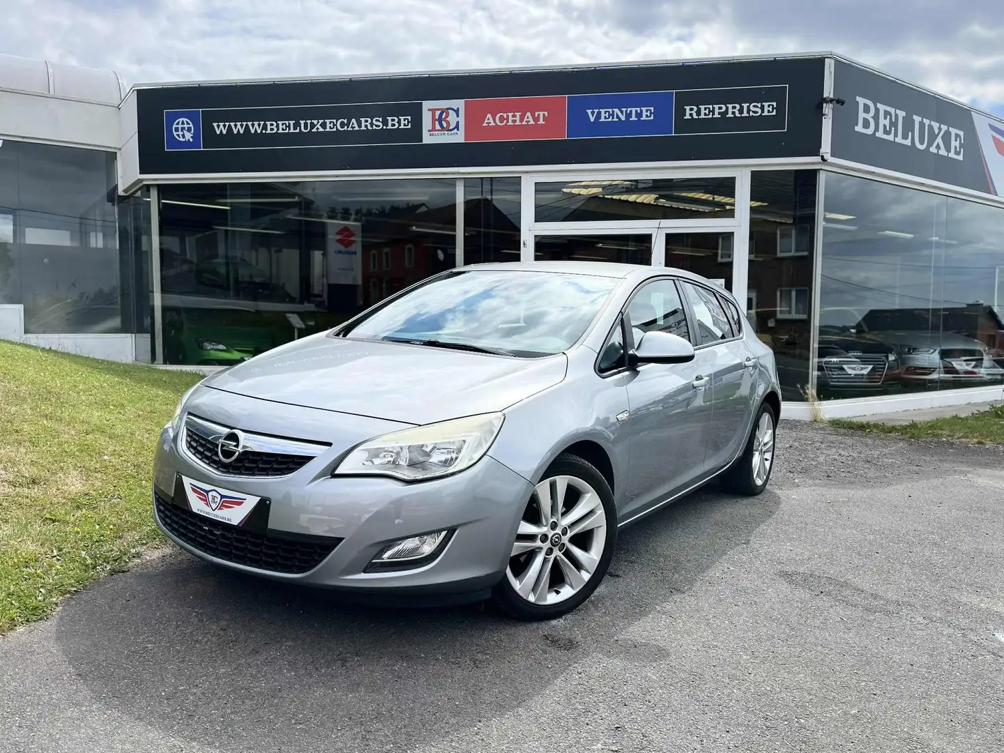 Opel Astra Astra J 1.6 ESSENCE*5-PORTES*AIRCO*REGULATEUR*JA Argent - 1