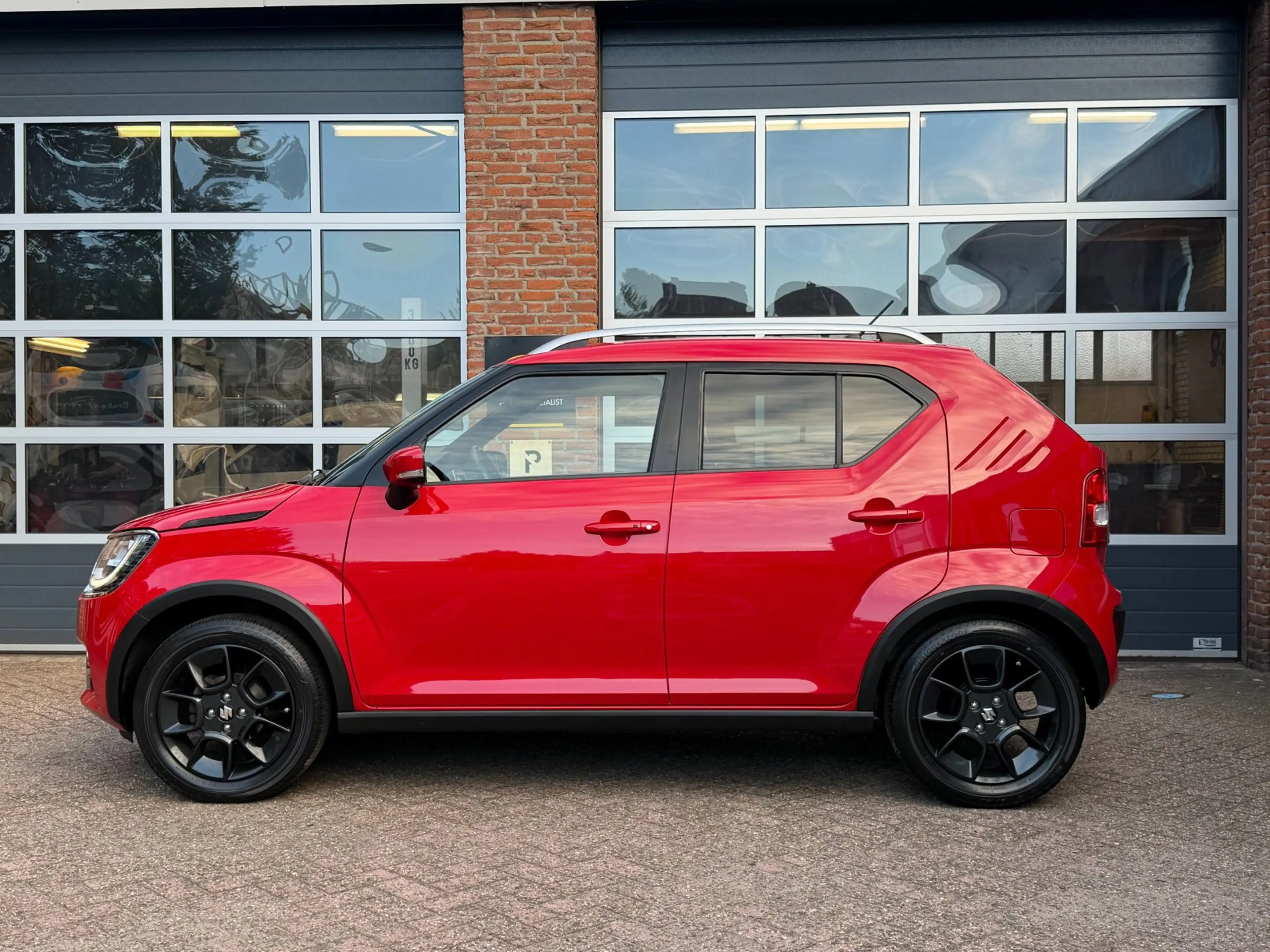 Suzuki Ignis 1.2 Stijl Smart Hybrid, Navi, Camera, Keyless, Cru — photo 2