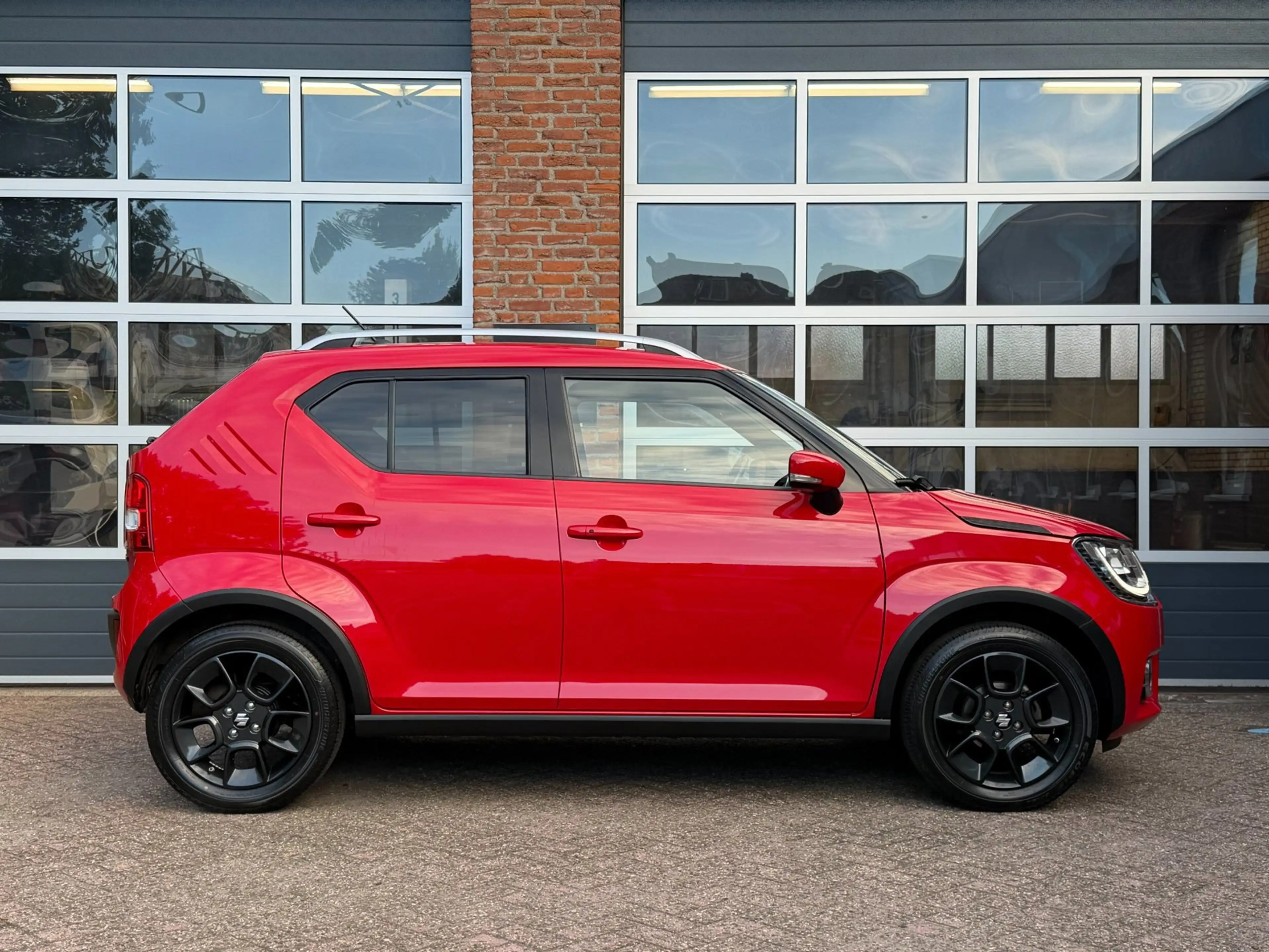 Suzuki Ignis 1.2 Stijl Smart Hybrid, Navi, Camera, Keyless, Cru — photo 5