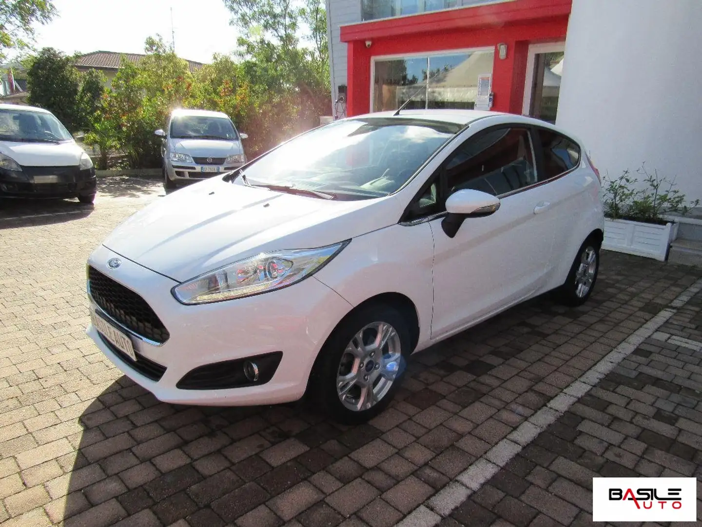 Ford Fiesta 1.5 TDCi 95 CV 3p. Titanium Bianco - 2