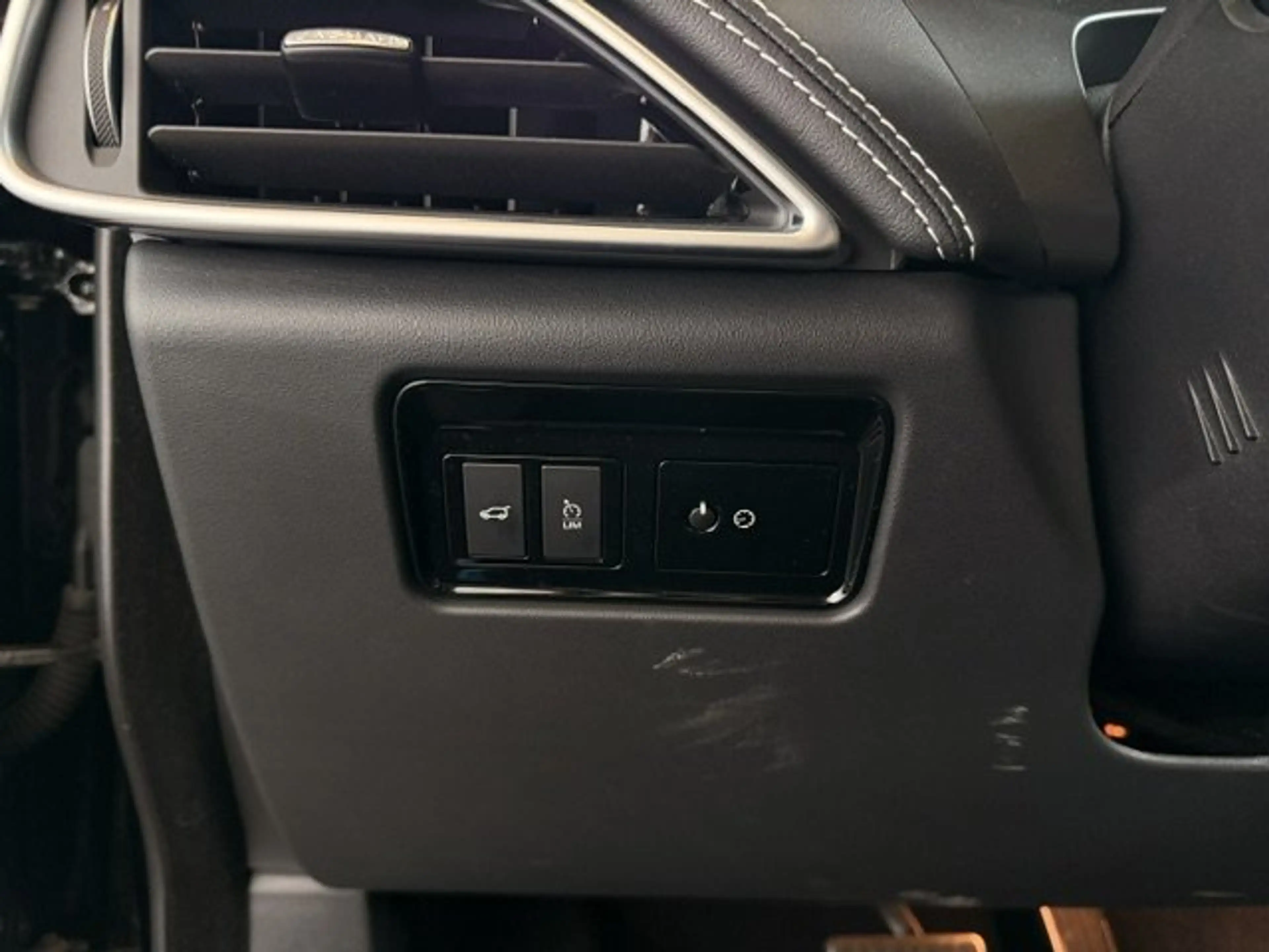 Jaguar F-Pace R-SPORT BENZINE AWD AUTOMAAT-OPEN DAK-SPORT SEATS — photo 15