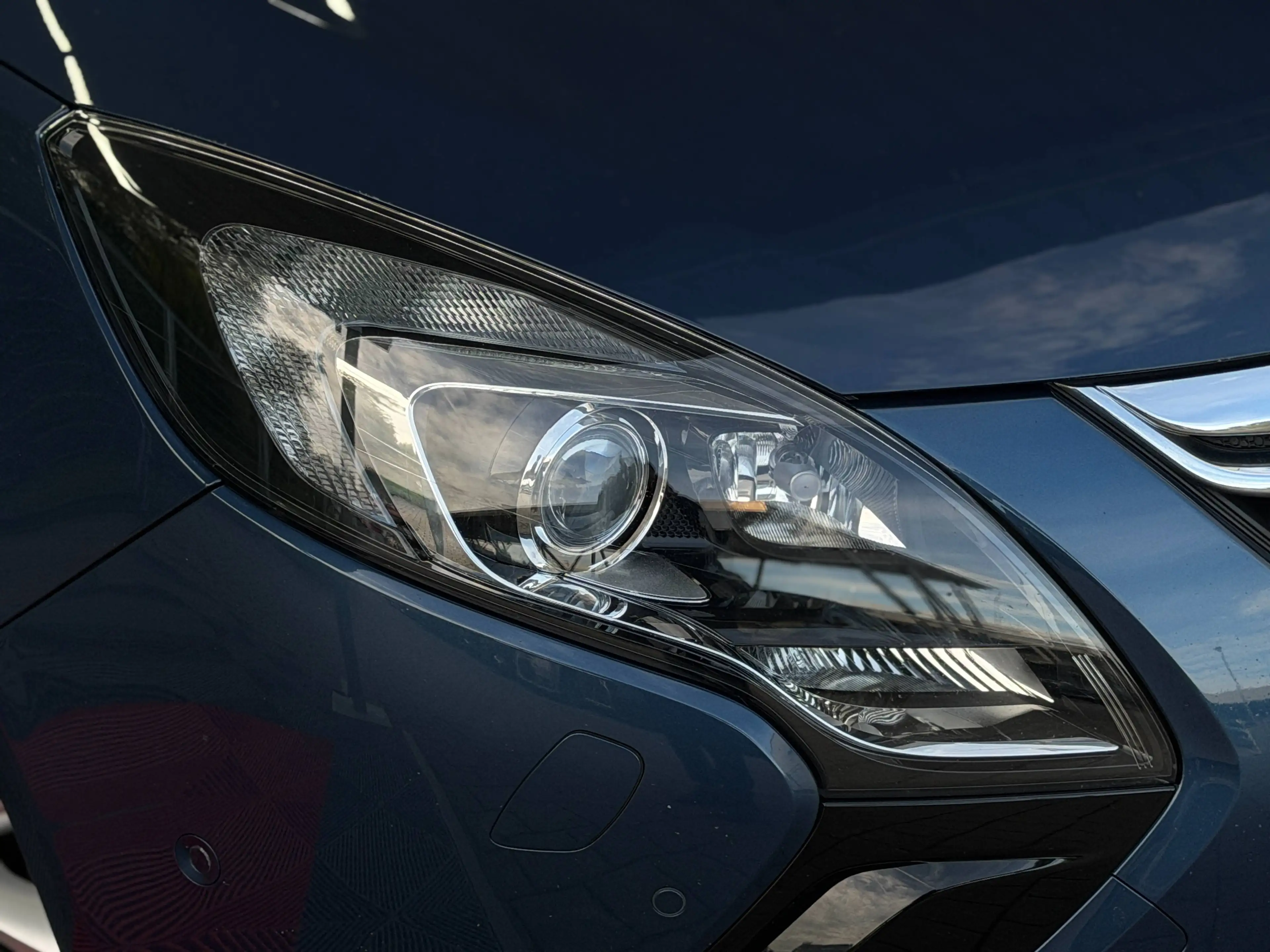 Opel Zafira Tourer Zafira Tourer 7Sitzer LED Leder Kamera Navi Tempo — photo 14