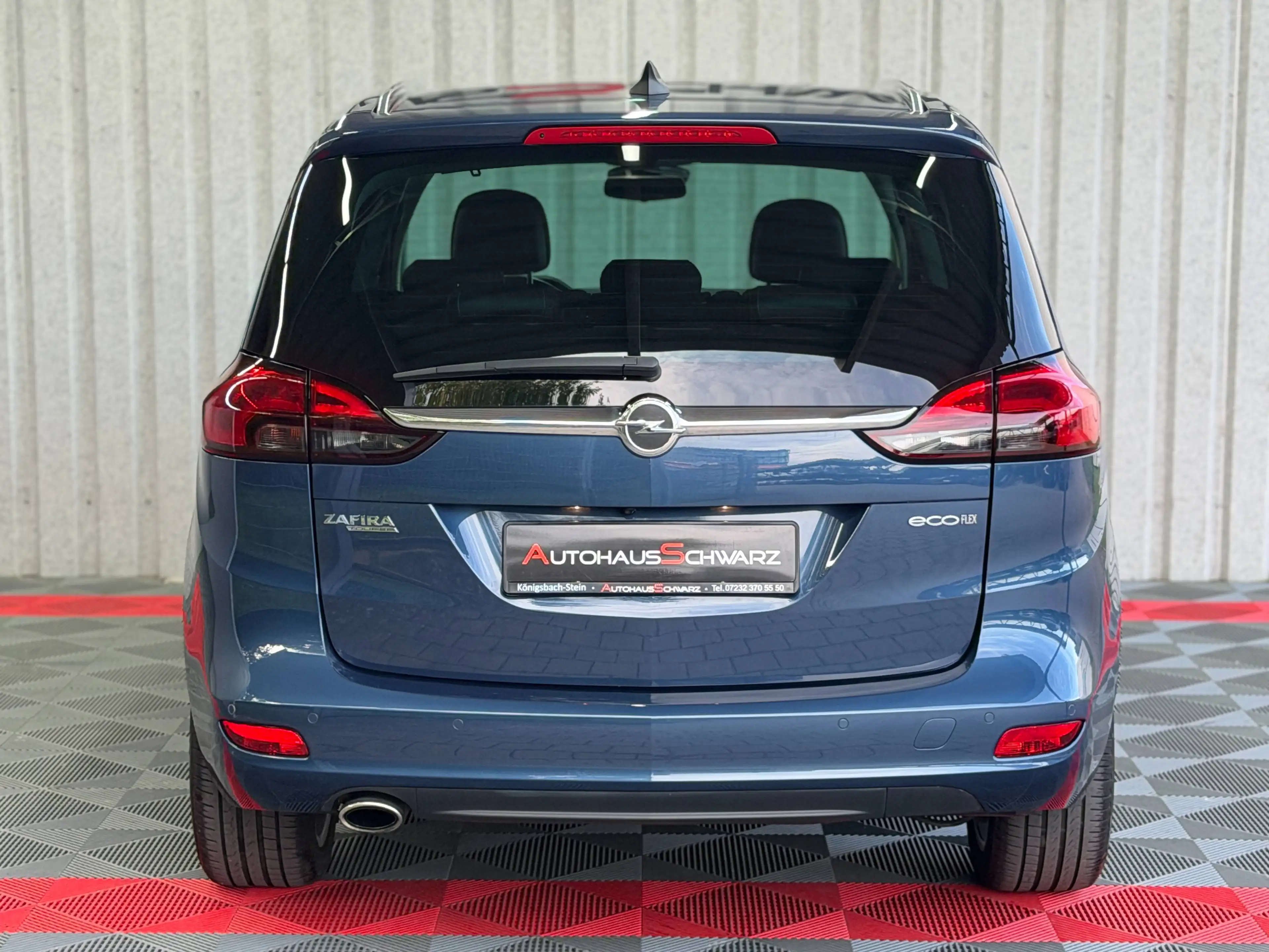 Opel Zafira Tourer Zafira Tourer 7Sitzer LED Leder Kamera Navi Tempo — photo 6