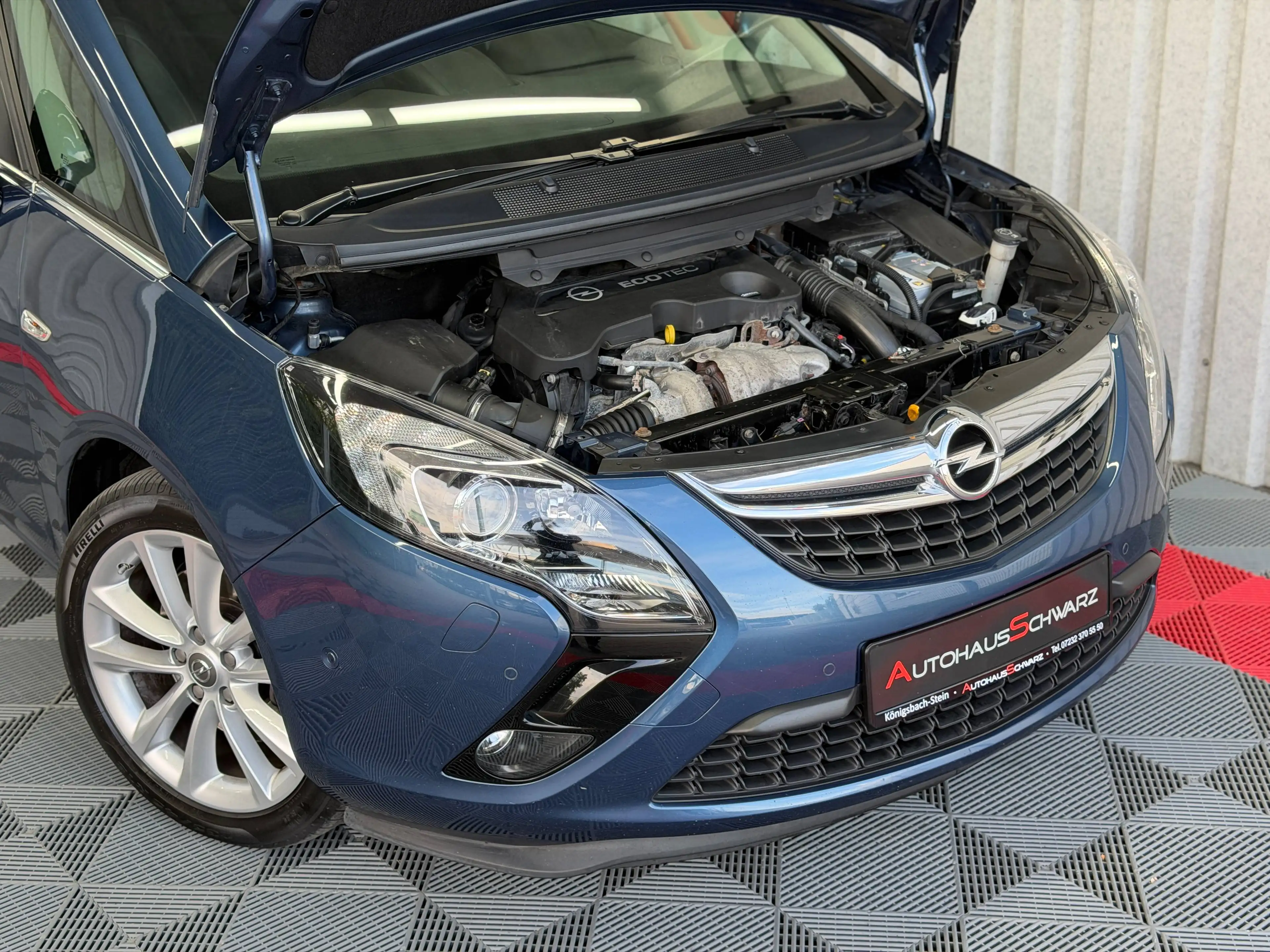 Opel Zafira Tourer Zafira Tourer 7Sitzer LED Leder Kamera Navi Tempo — photo 9
