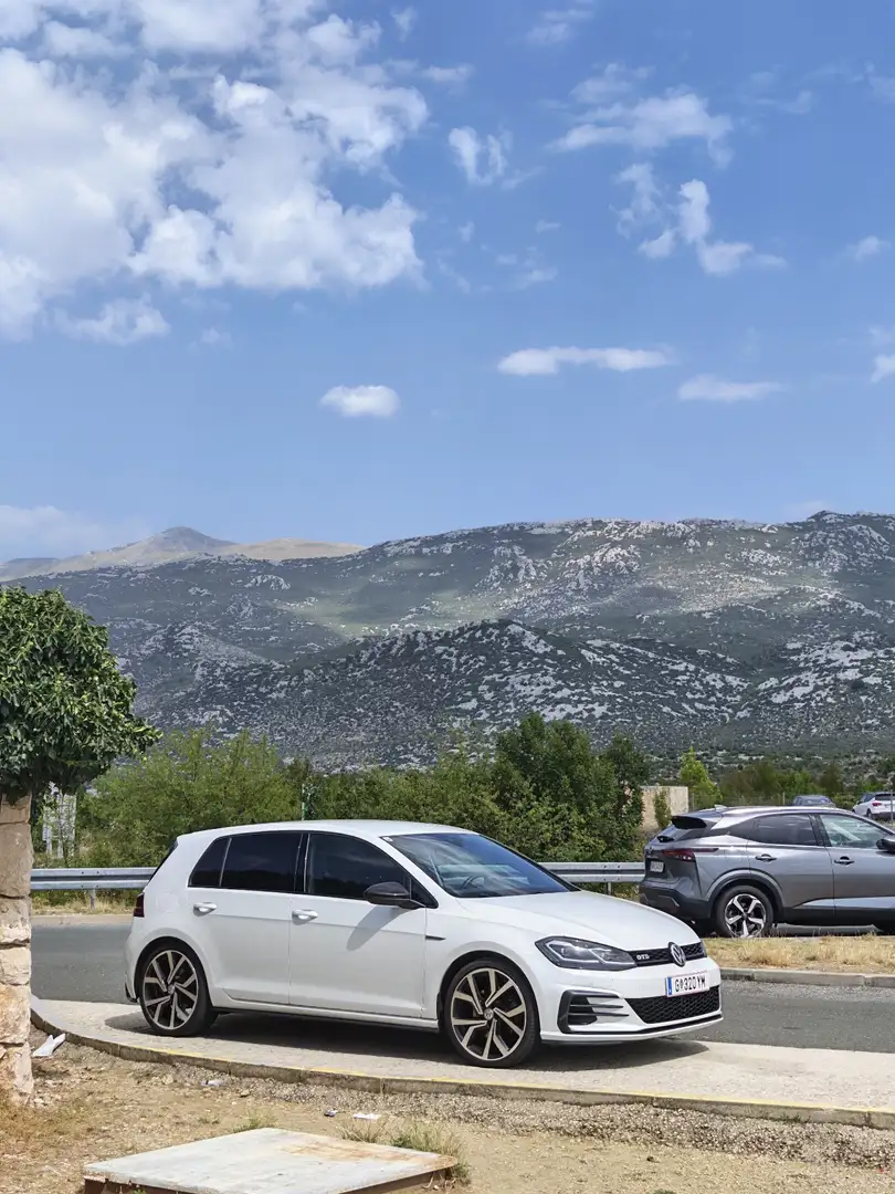 Volkswagen Golf GTD - 2
