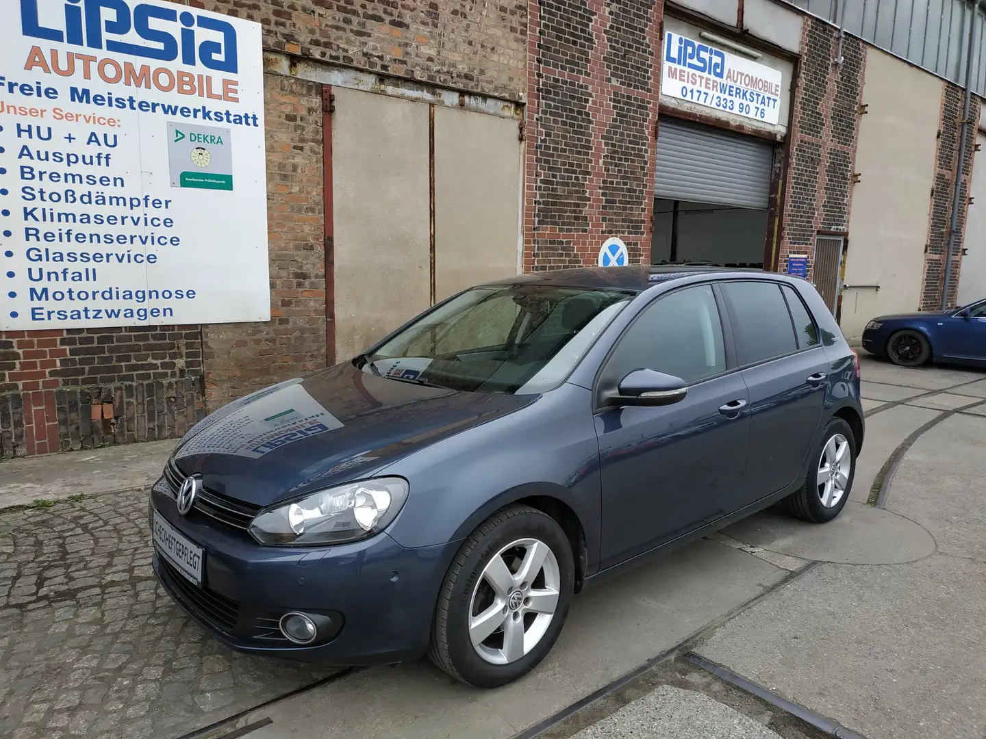 Volkswagen Golf 1.6 Diesel/TÜV NEU/Scheckheft/Sitzheizung/PDC Blue - 1
