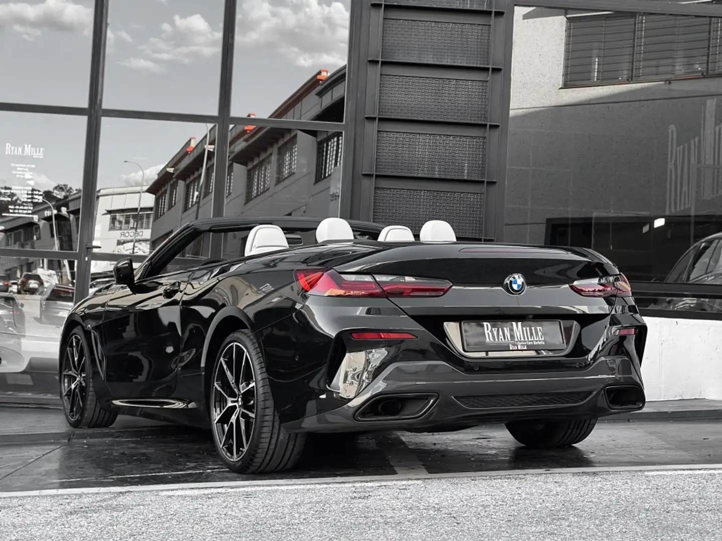 BMW X4 M 840d xDrive Sport Pro Negro - 2