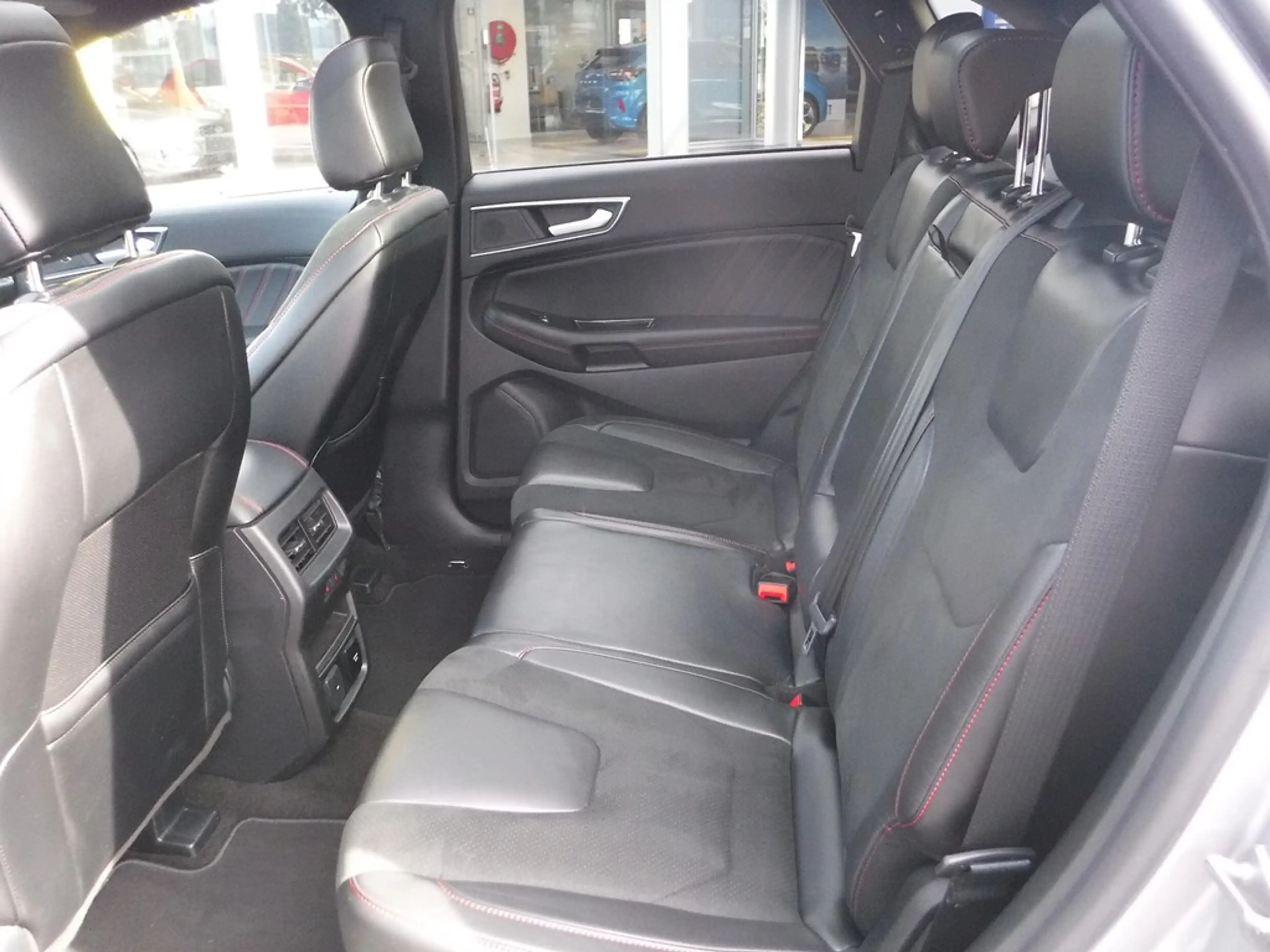 Ford Edge Ecoblue ST-Line AWD AUT — photo 15