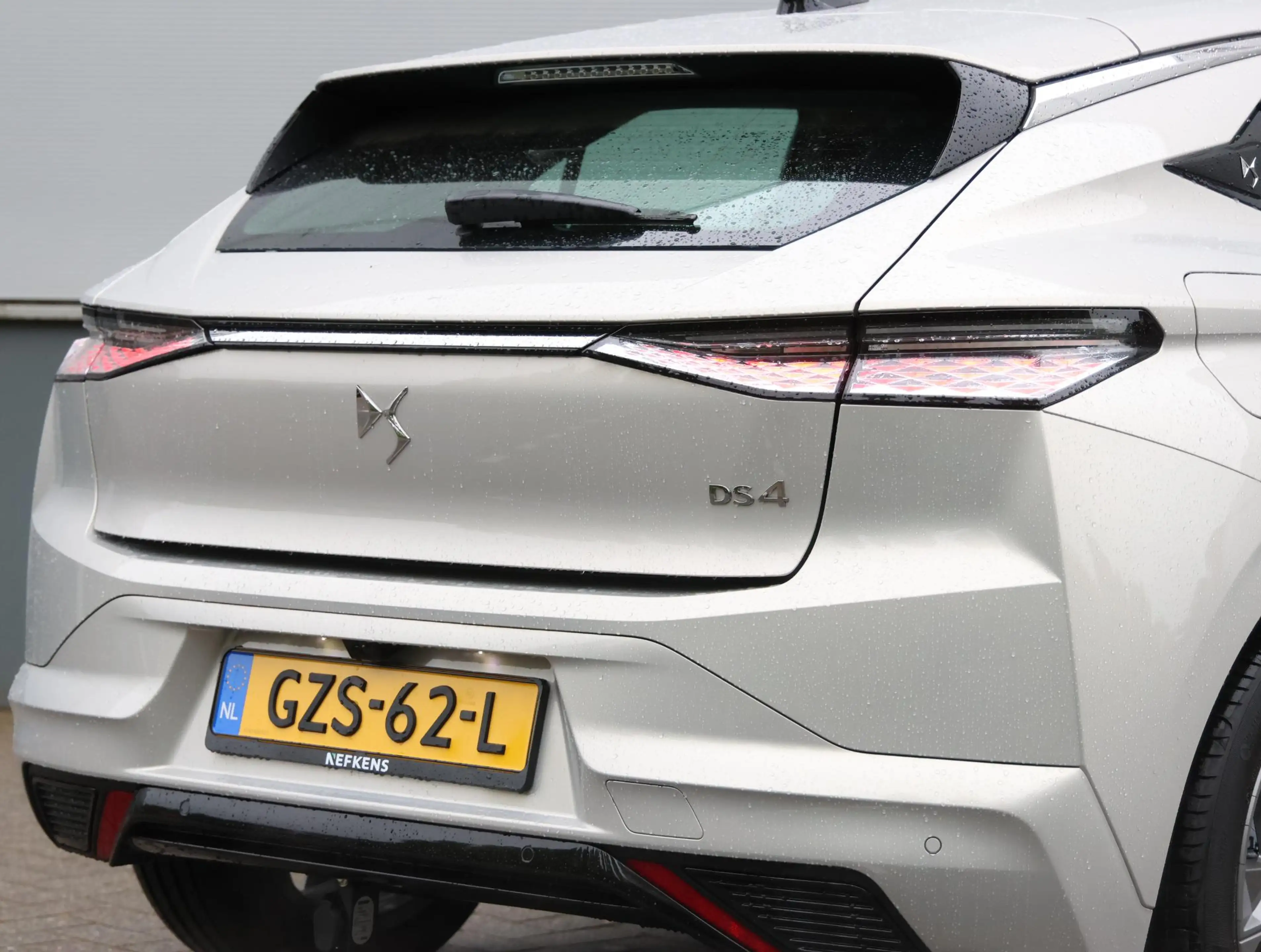 DS Automobiles DS 4 1.2 136pk Hybrid Pallas | Achteruitrijdcamera | Ap — photo 7