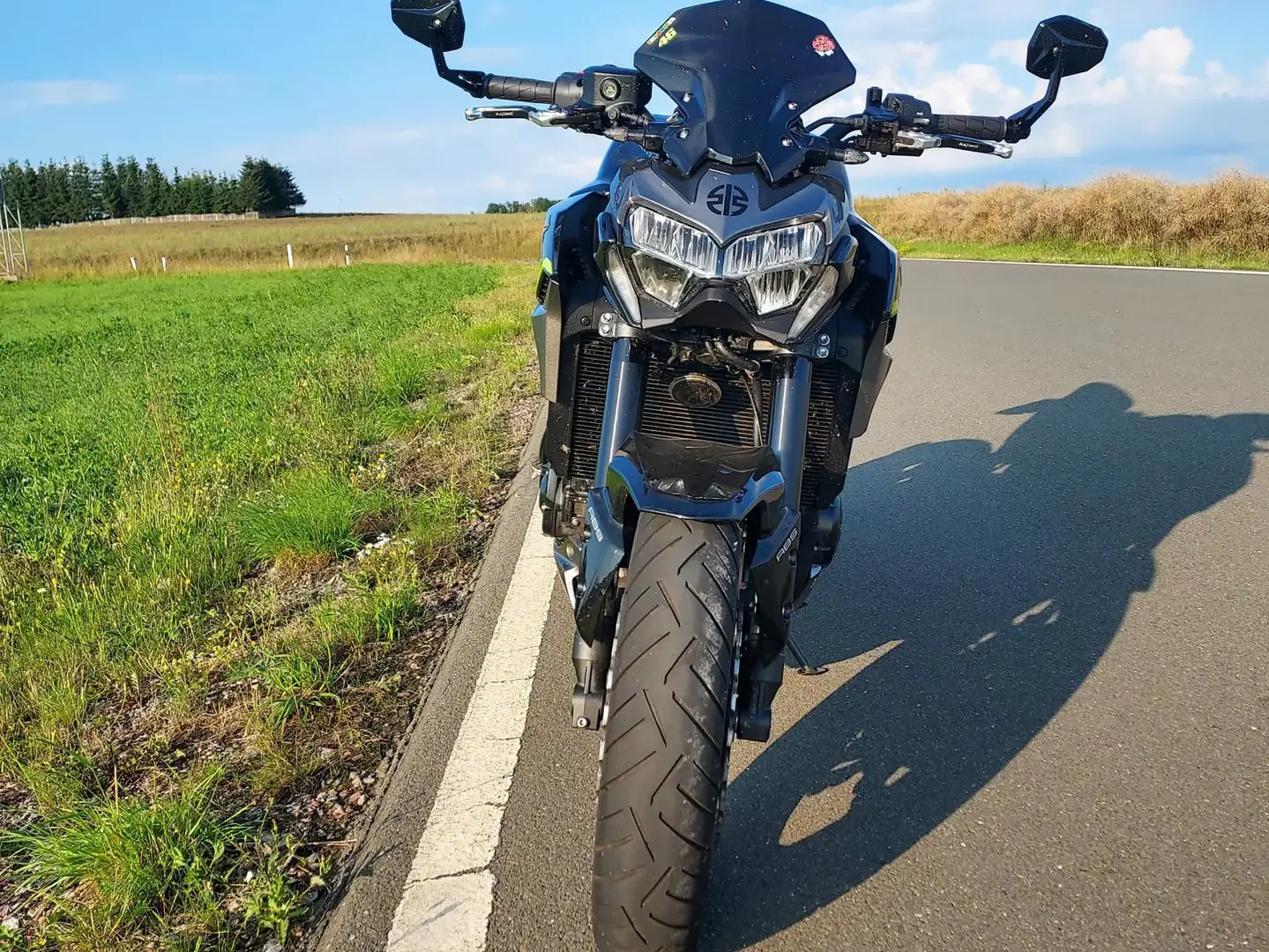 Kawasaki Z 900 Gris - 1
