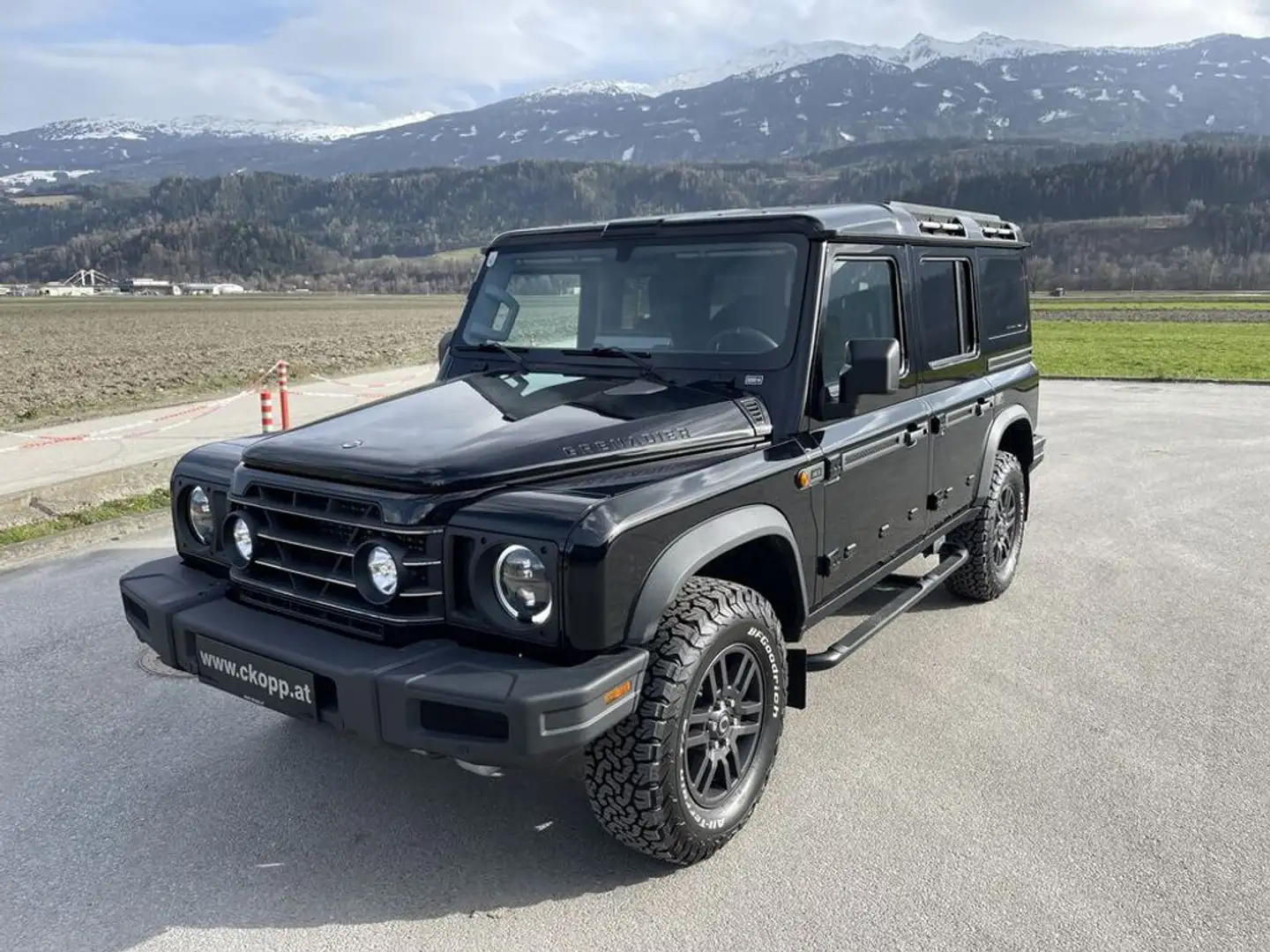 Ineos Grenadier Grenadier Station Wagon Fieldmaster Edition Noir - 2