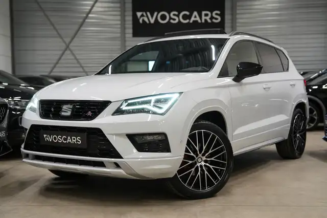 SEAT Ateca 1.5 TSI FR DSG * Pano - Trekhaak - Virtual - 19" -