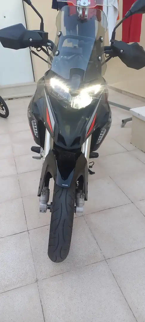 Benelli TRK 251 Fekete - 1