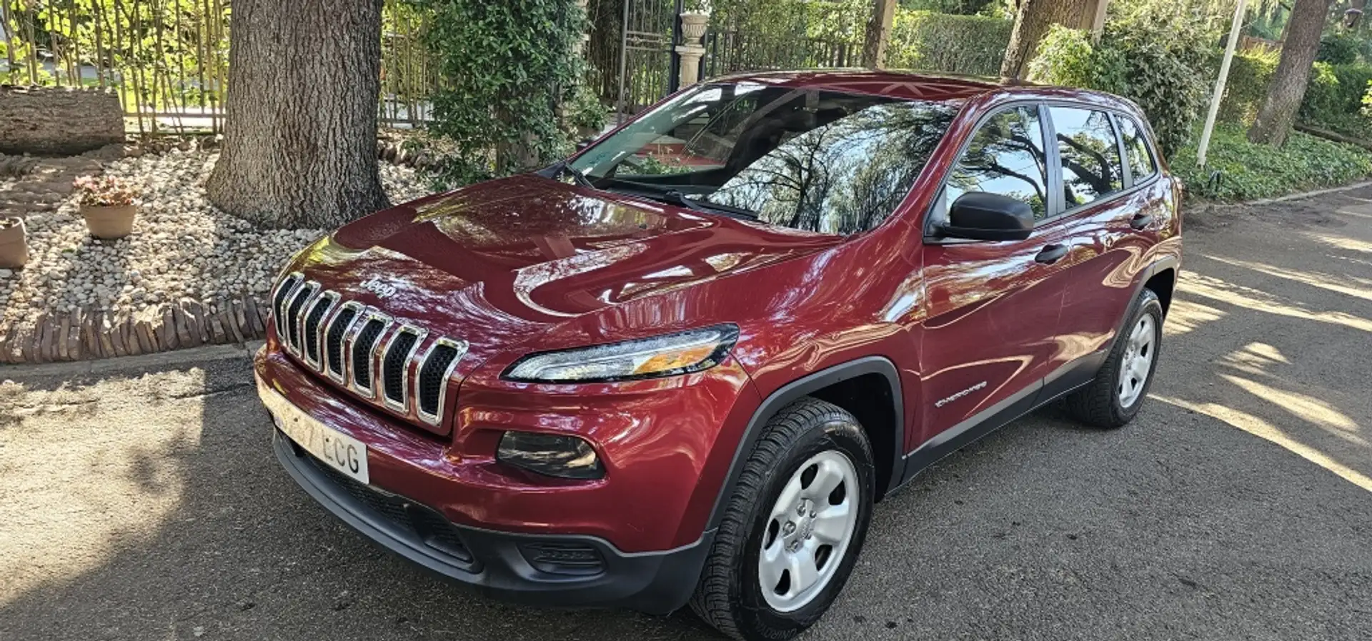 Jeep Cherokee 3.2 Trailhawk 4x4 ADL 271 Aut. Rojo - 2