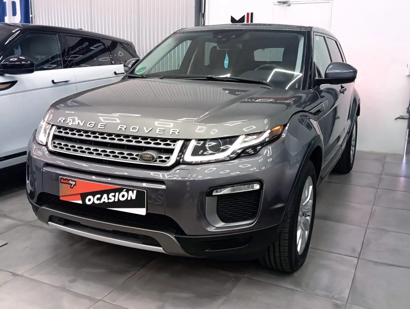 Land Rover Range Rover Evoque 2.0TD4 HSE 4WD Aut. 150 Grau - 1