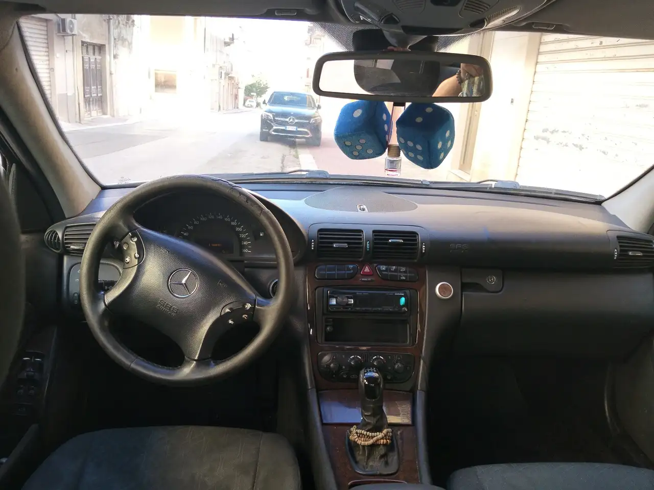 Mercedes-Benz 220, foto 6