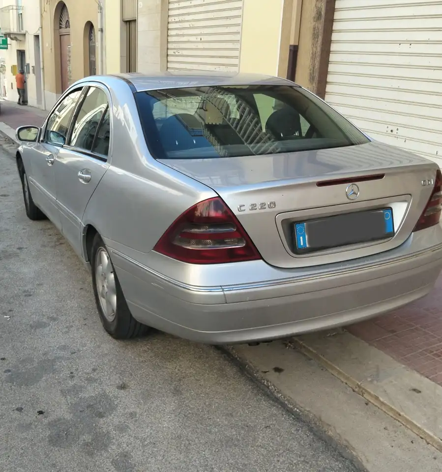 Mercedes-Benz 220, foto 5