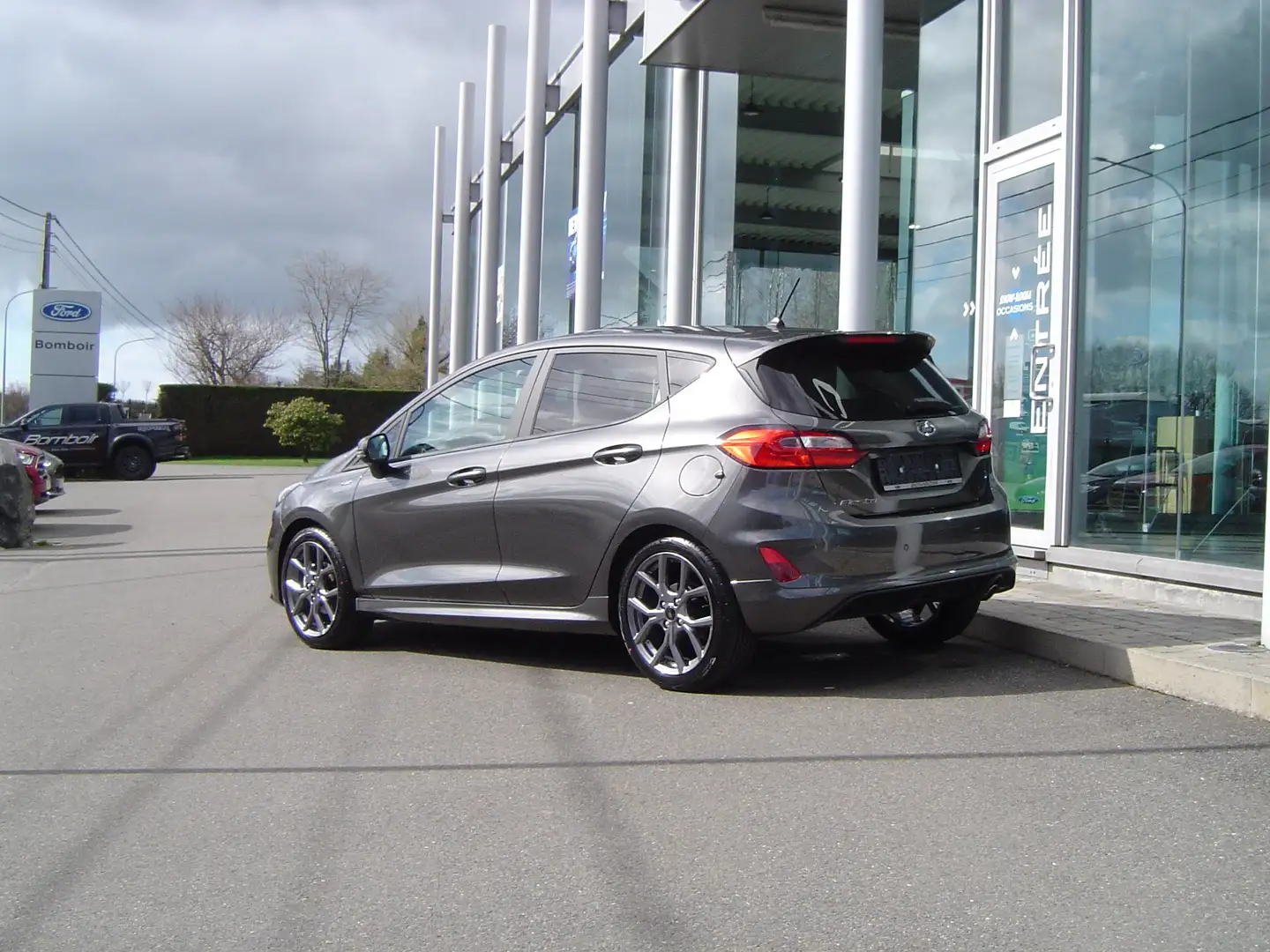 Ford Fiesta Fiesta 1.0 EcoBoost ST-Line Grijs - 2