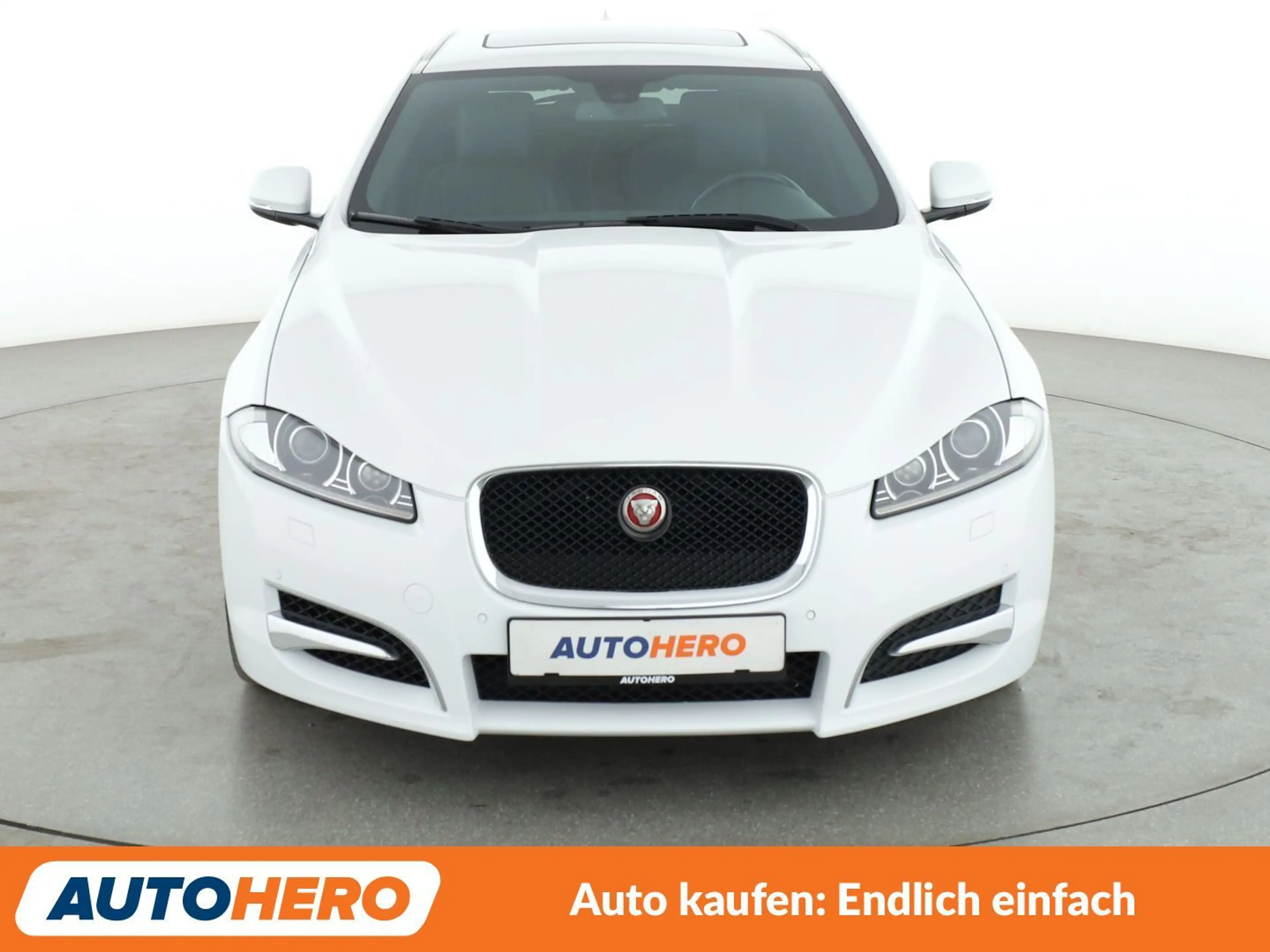 Jaguar XF 3.0 D V6 Aut.*NAVI*BI-XENON*ACC*CAM*PDC*SHZ* — photo 9