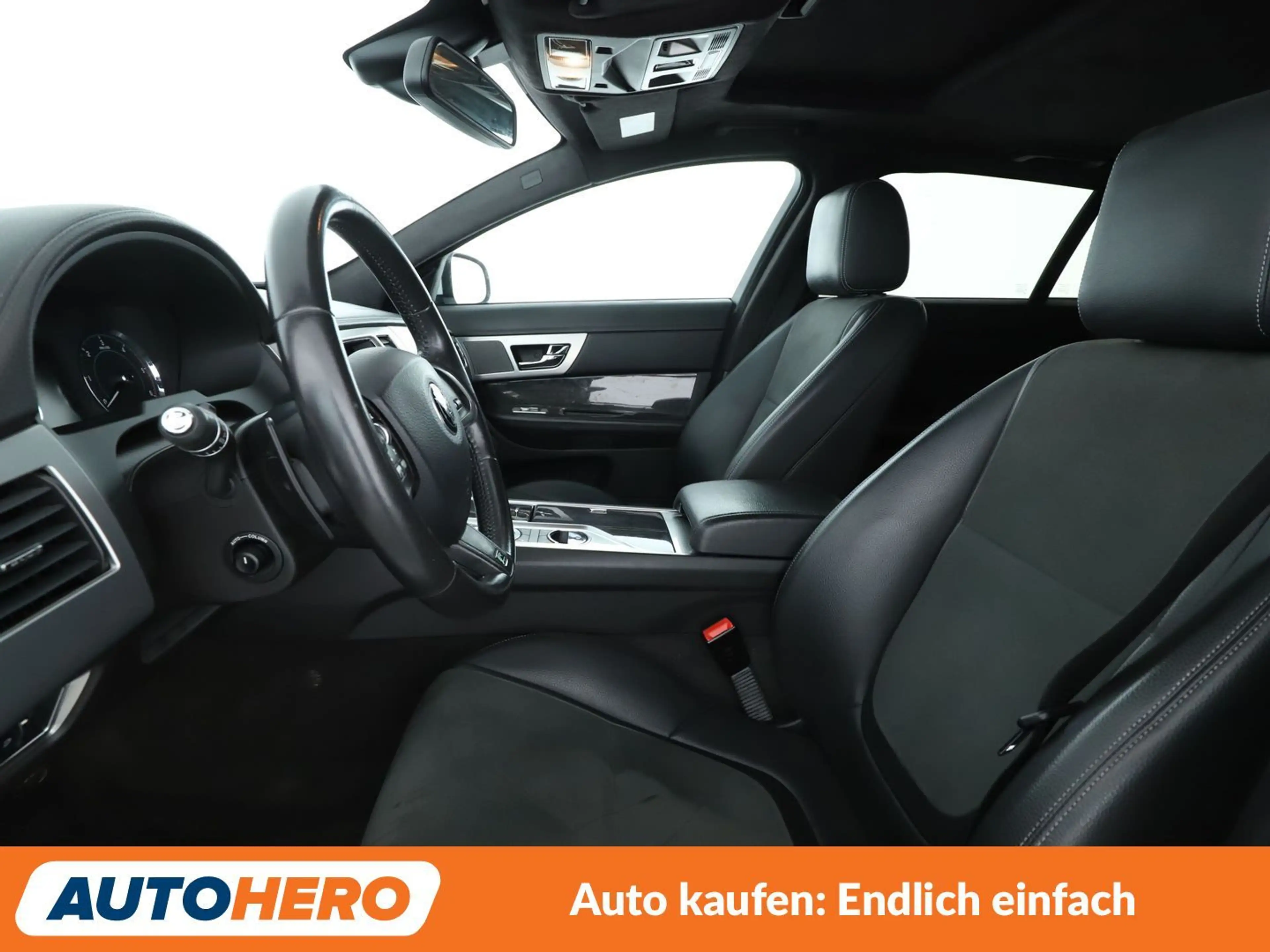 Jaguar XF 3.0 D V6 Aut.*NAVI*BI-XENON*ACC*CAM*PDC*SHZ* — photo 10
