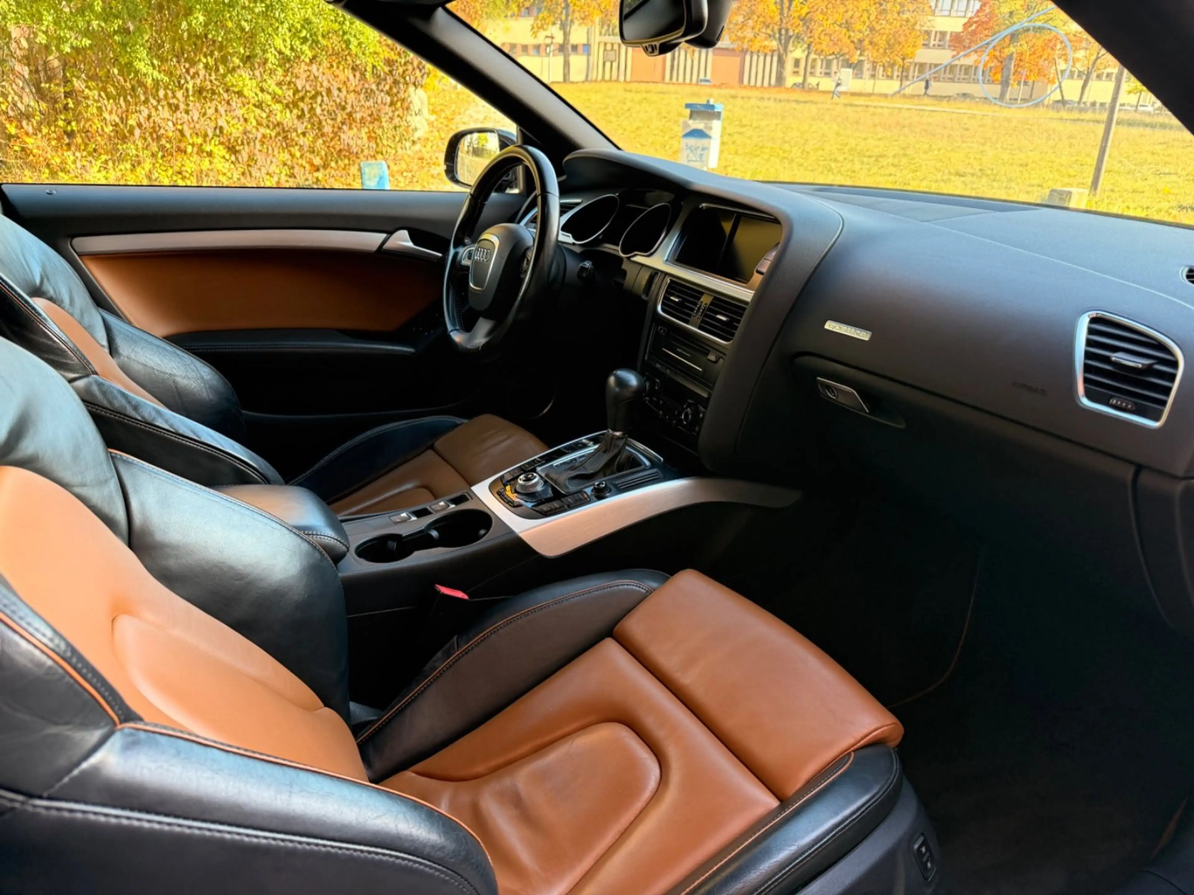 Audi A5 Cabriolet 3.0TDI S-Line quattro exclusive B&O — photo 12