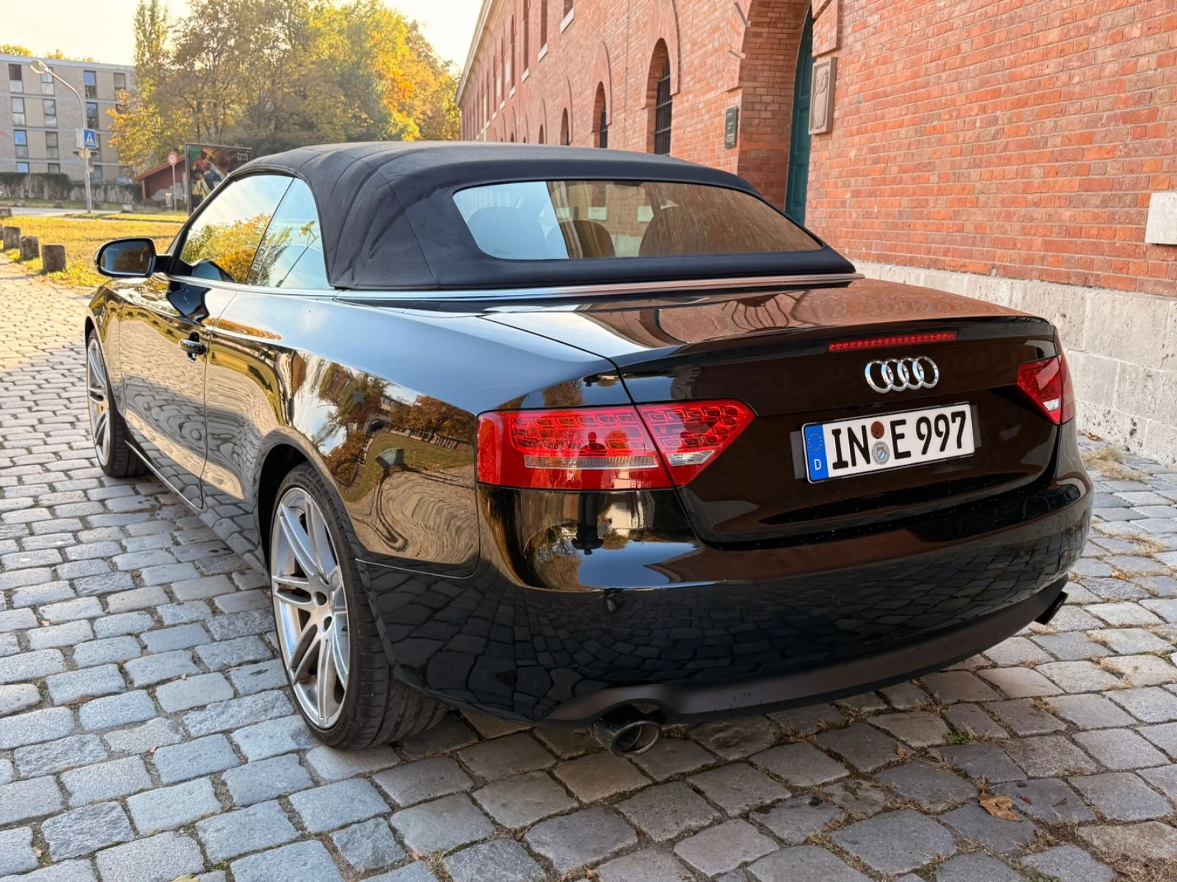 Audi A5 Cabriolet 3.0TDI S-Line quattro exclusive B&O — photo 9