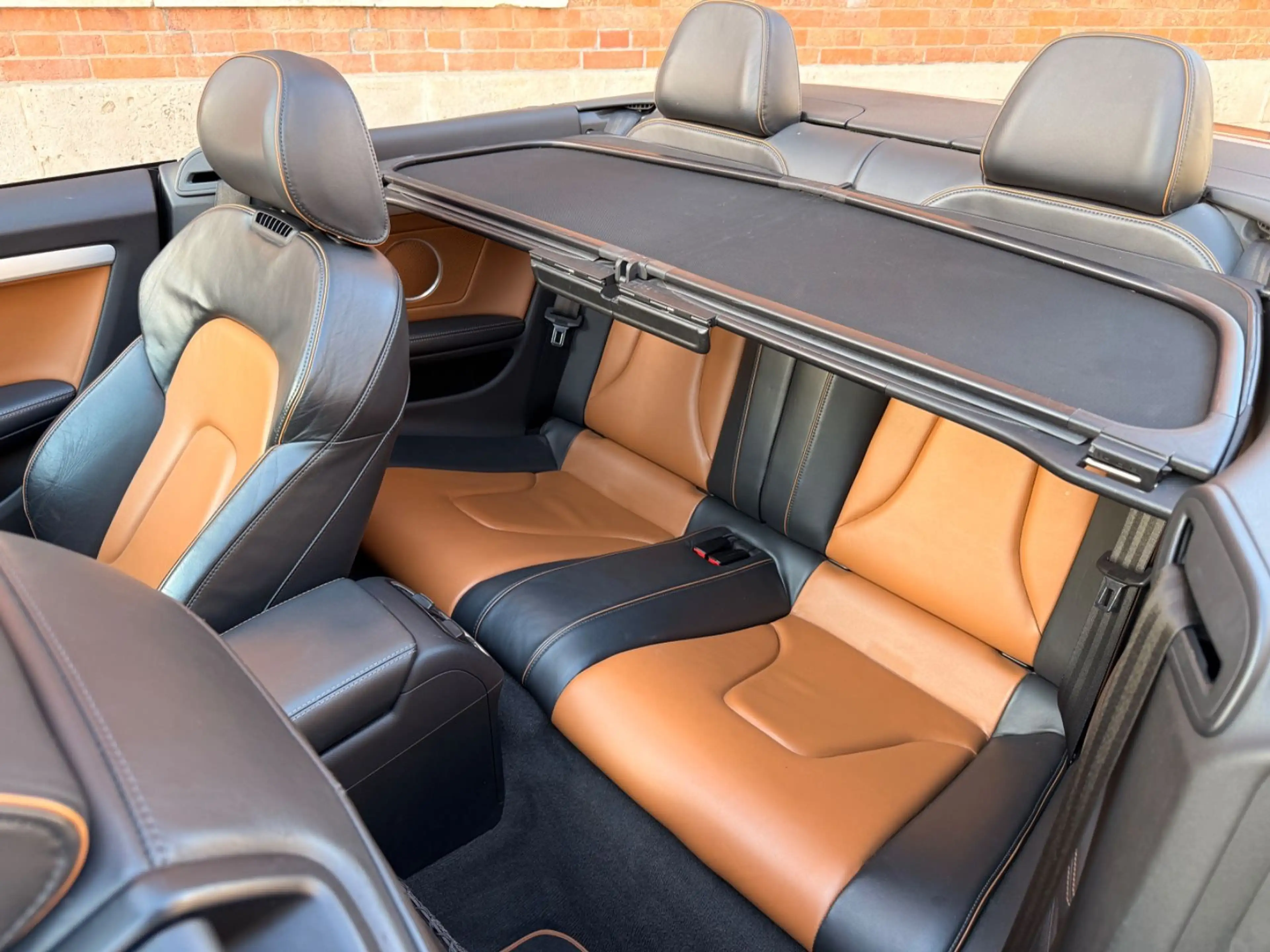 Audi A5 Cabriolet 3.0TDI S-Line quattro exclusive B&O — photo 14