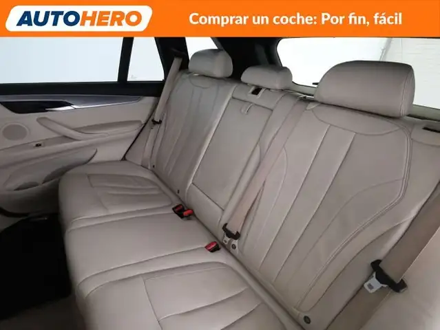 BMW X5 view 15