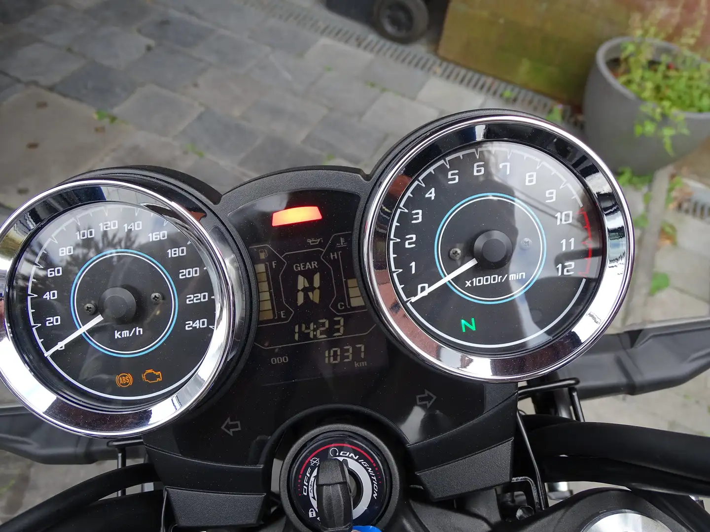 Kawasaki Z 650 RS Fekete - 2