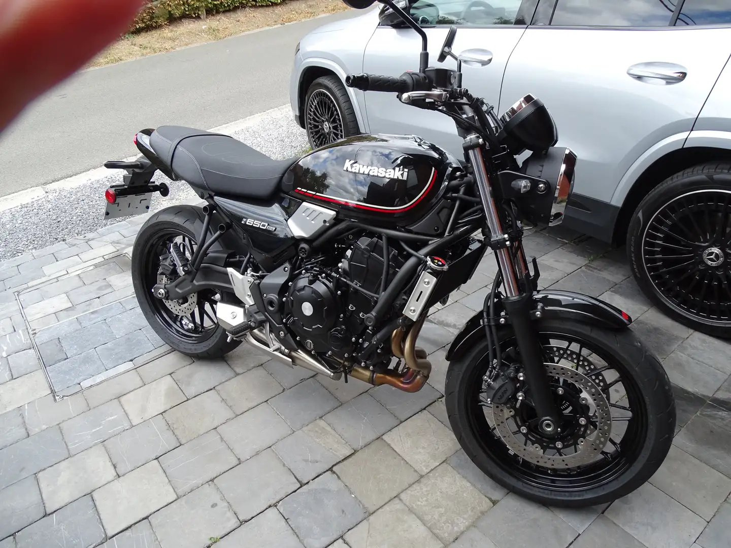 Kawasaki Z 650 RS Fekete - 1