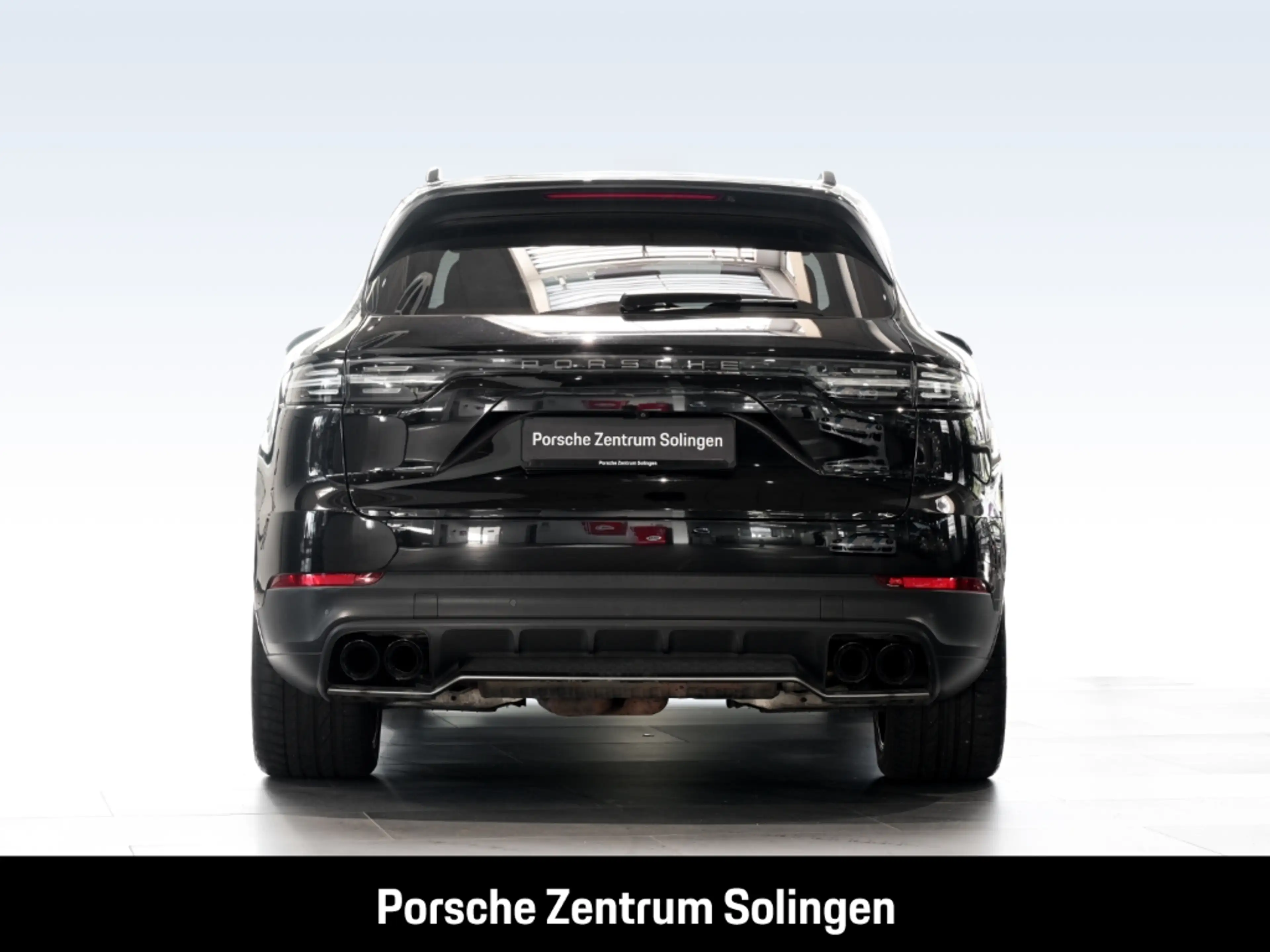Porsche Cayenne E-Hybrid Matrix Bose Luftfederung SoftClose Panora — photo 5