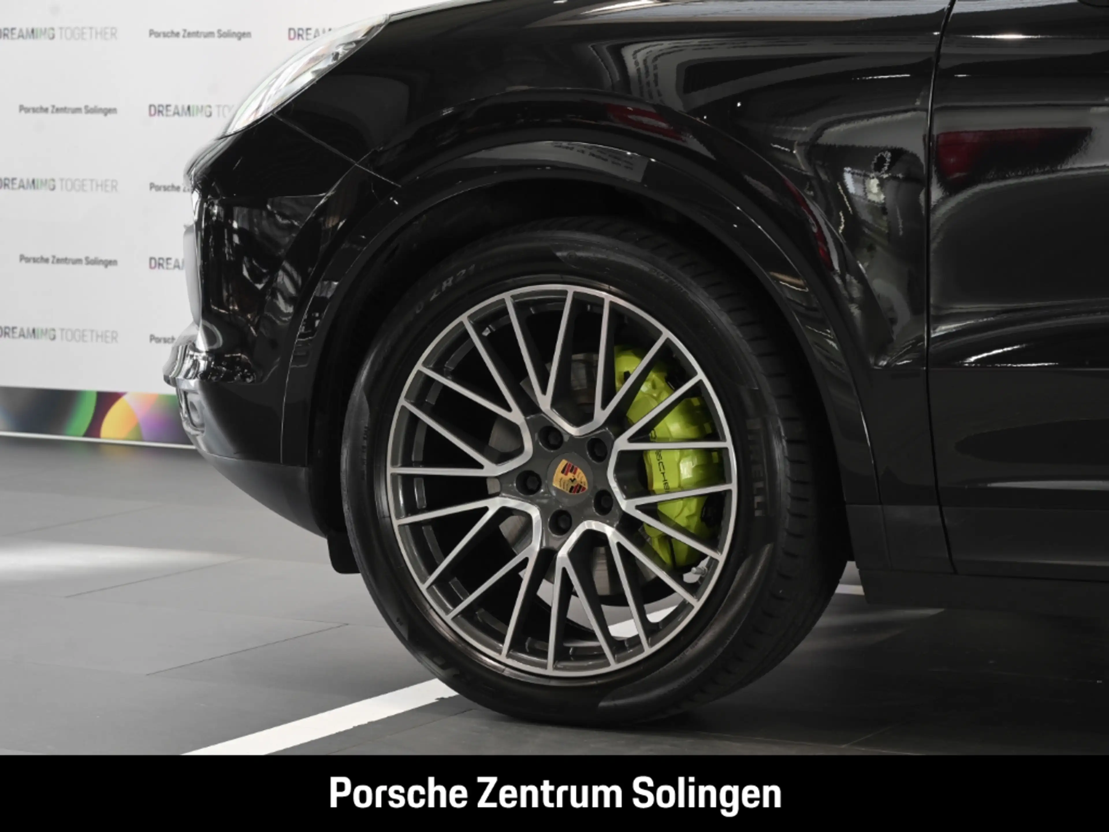 Porsche Cayenne E-Hybrid Matrix Bose Luftfederung SoftClose Panora — photo 9