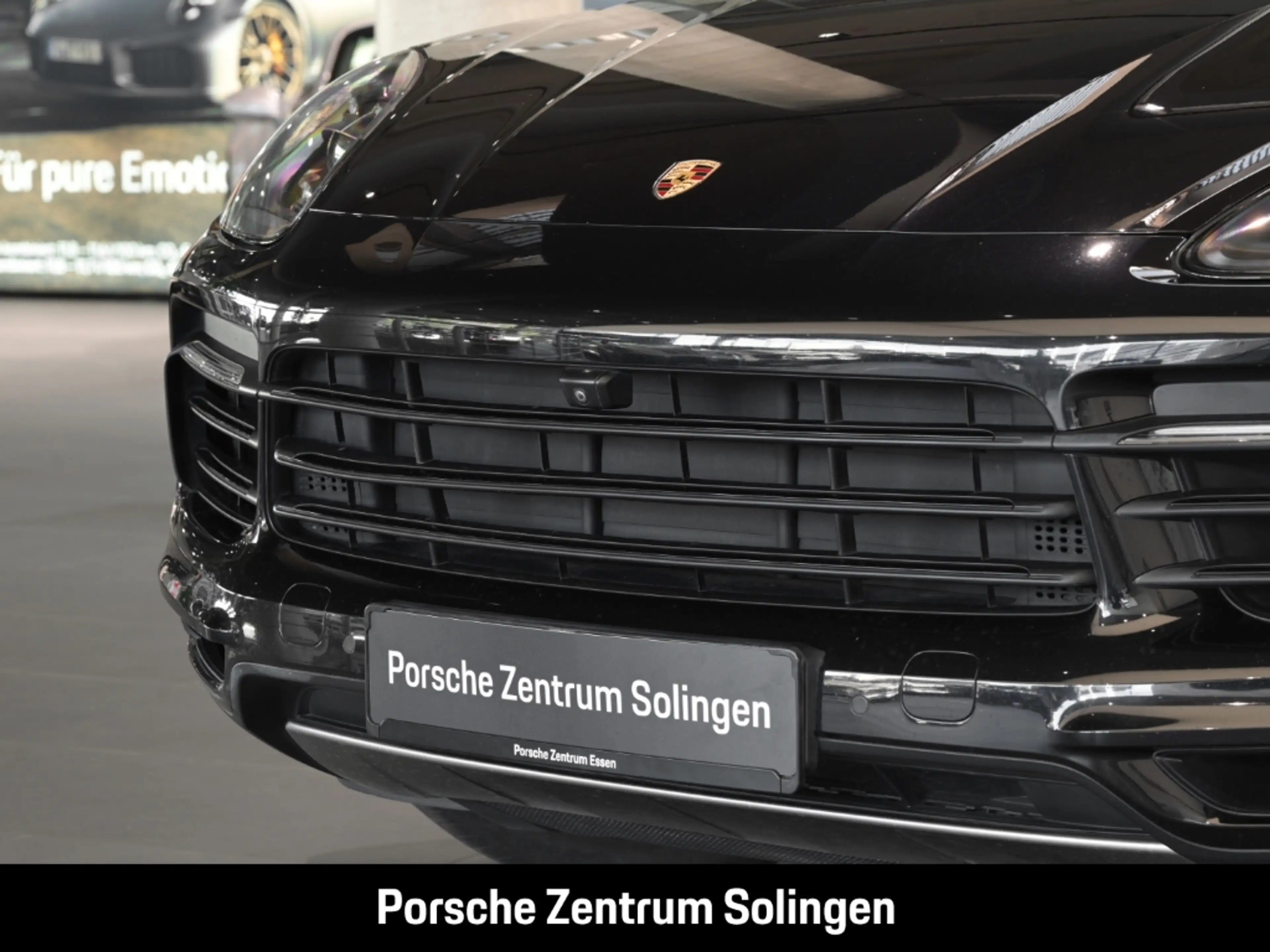 Porsche Cayenne E-Hybrid Matrix Bose Luftfederung SoftClose Panora — photo 6