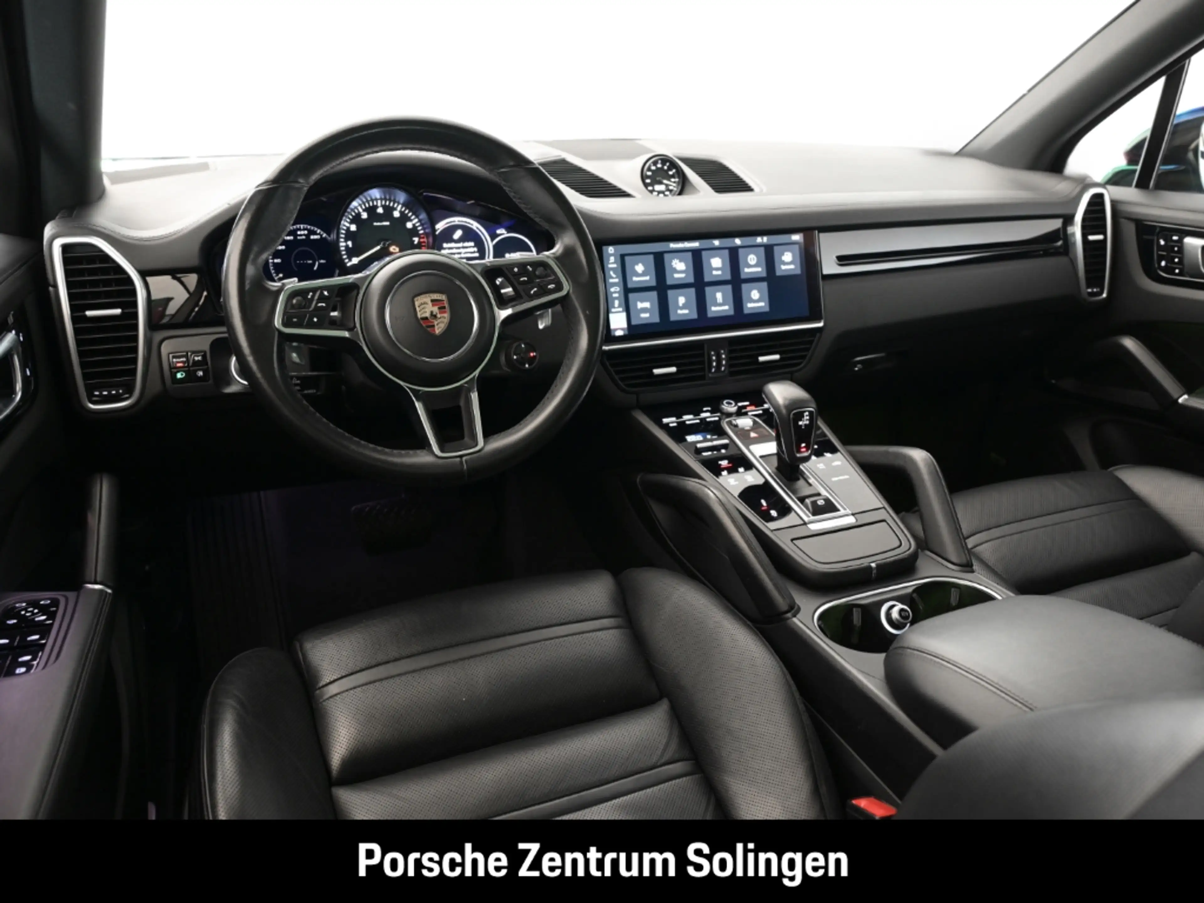Porsche Cayenne E-Hybrid Matrix Bose Luftfederung SoftClose Panora — photo 13