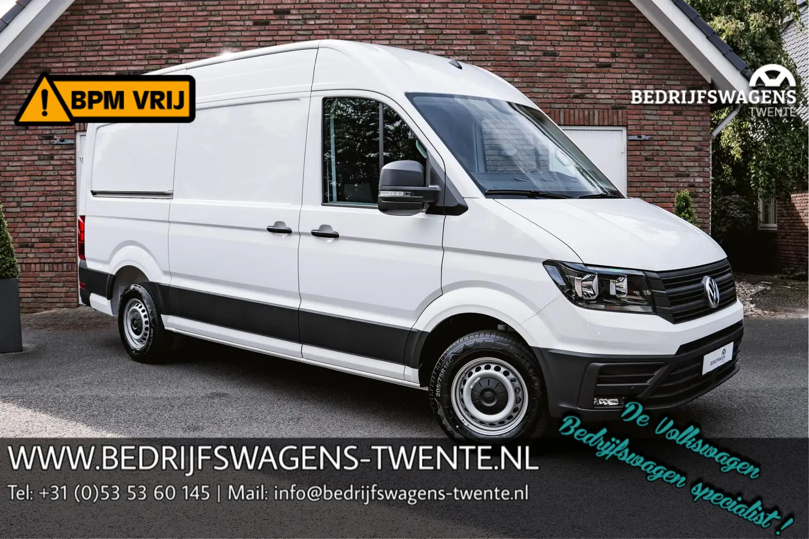 Volkswagen Crafter 2.0 TDI 140PK Automaat L3H3 Comfortline Ergo. comf Zwart - 1