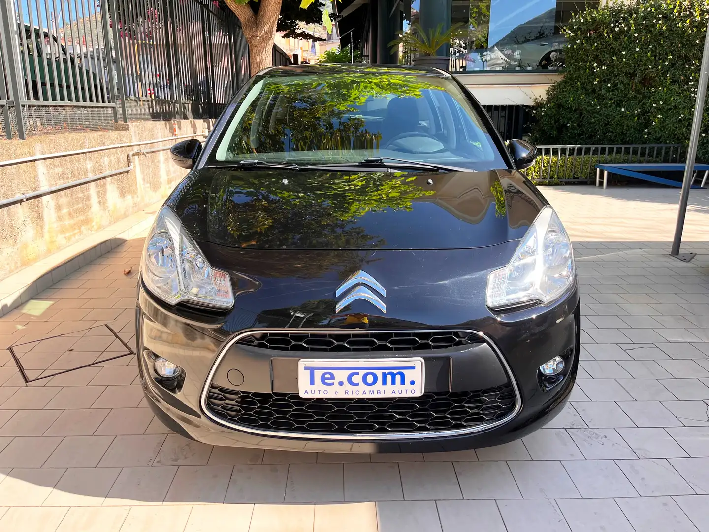 Citroen C3 1.1 Elegance 60cv c/esp unico propr. soli 35900km Nero - 2