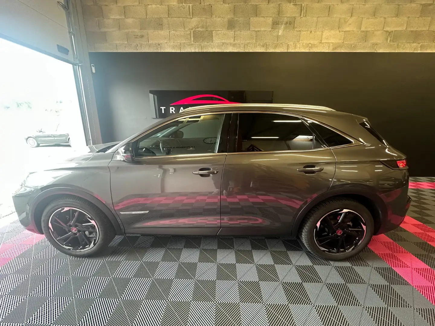 DS Automobiles DS 7 Crossback Performance Line+ Gris - 2