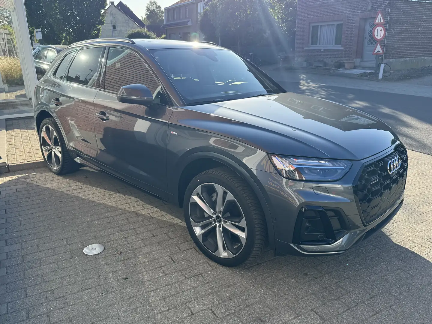 Audi Q5 50 TFSIe quattro FULL OPTION S tronic S-Line Gris - 2