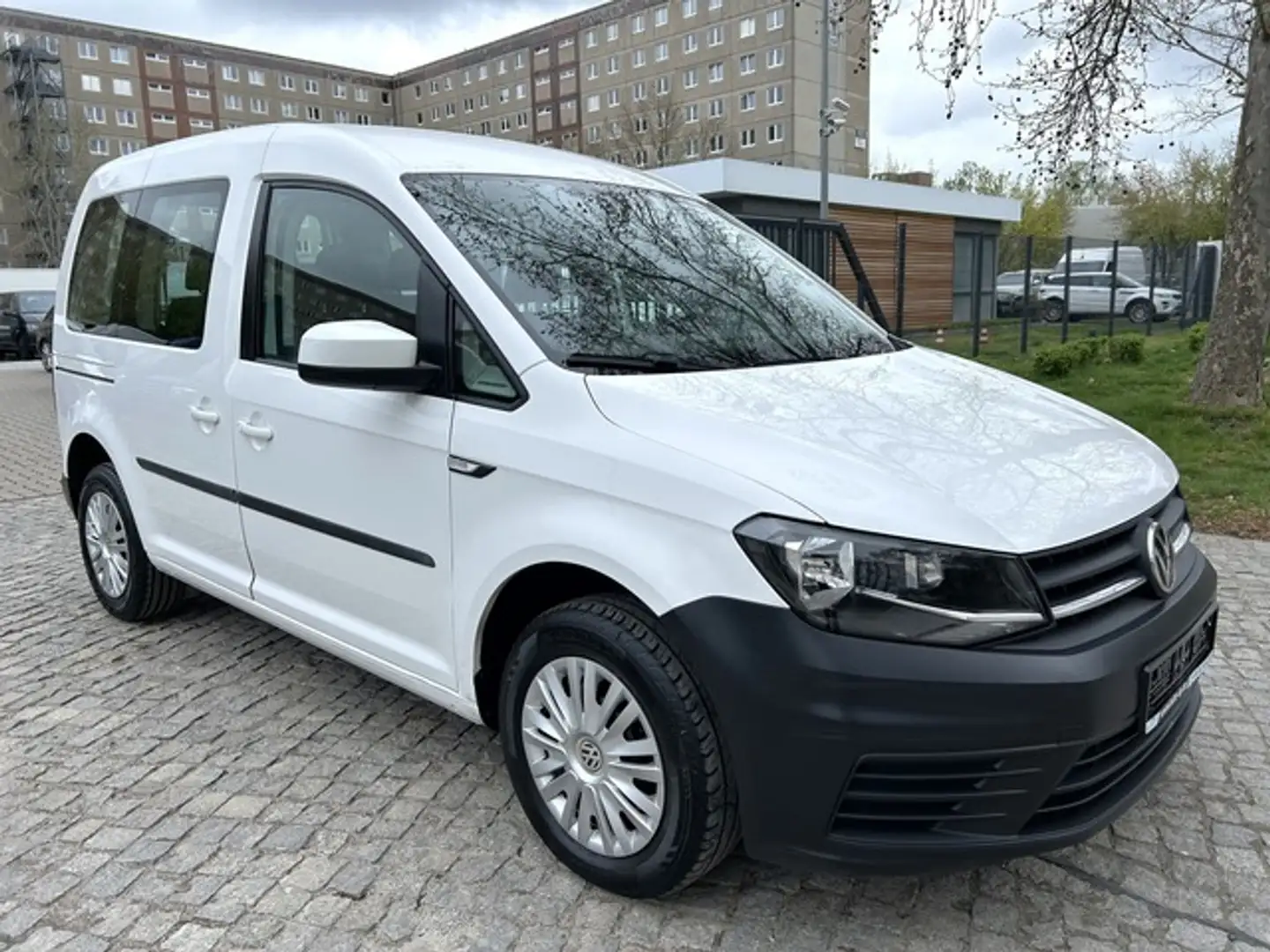 Volkswagen Caddy PKW 1.0TSI 1HAND*Klima* Weiß - 2
