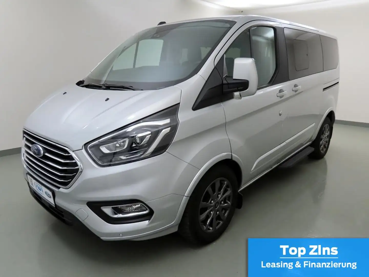 Ford Tourneo Custom 2.0 Aut 320L1 TitaniumX AHK+Xenon Silber - 2
