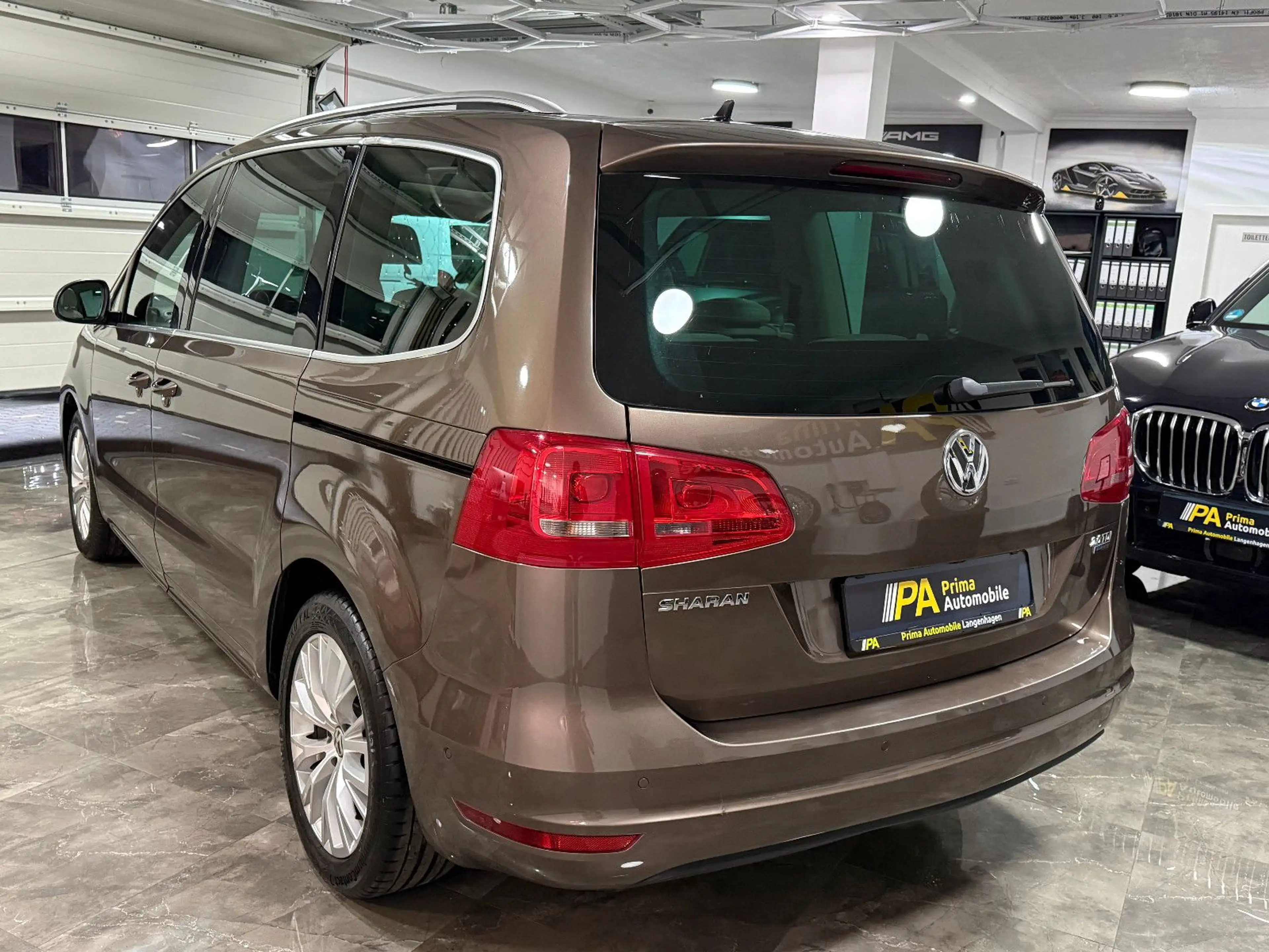 Volkswagen Sharan 2.0 TDI Highline 7-Sitzer DSG Xenon Pano — photo 4