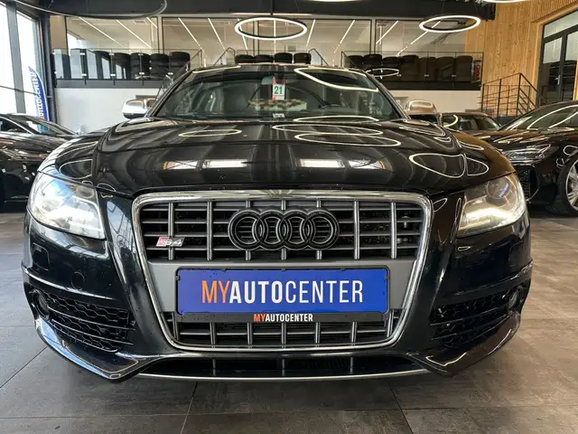 Audi S4 view 20