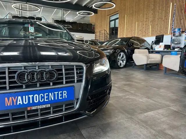 Audi S4 view 21