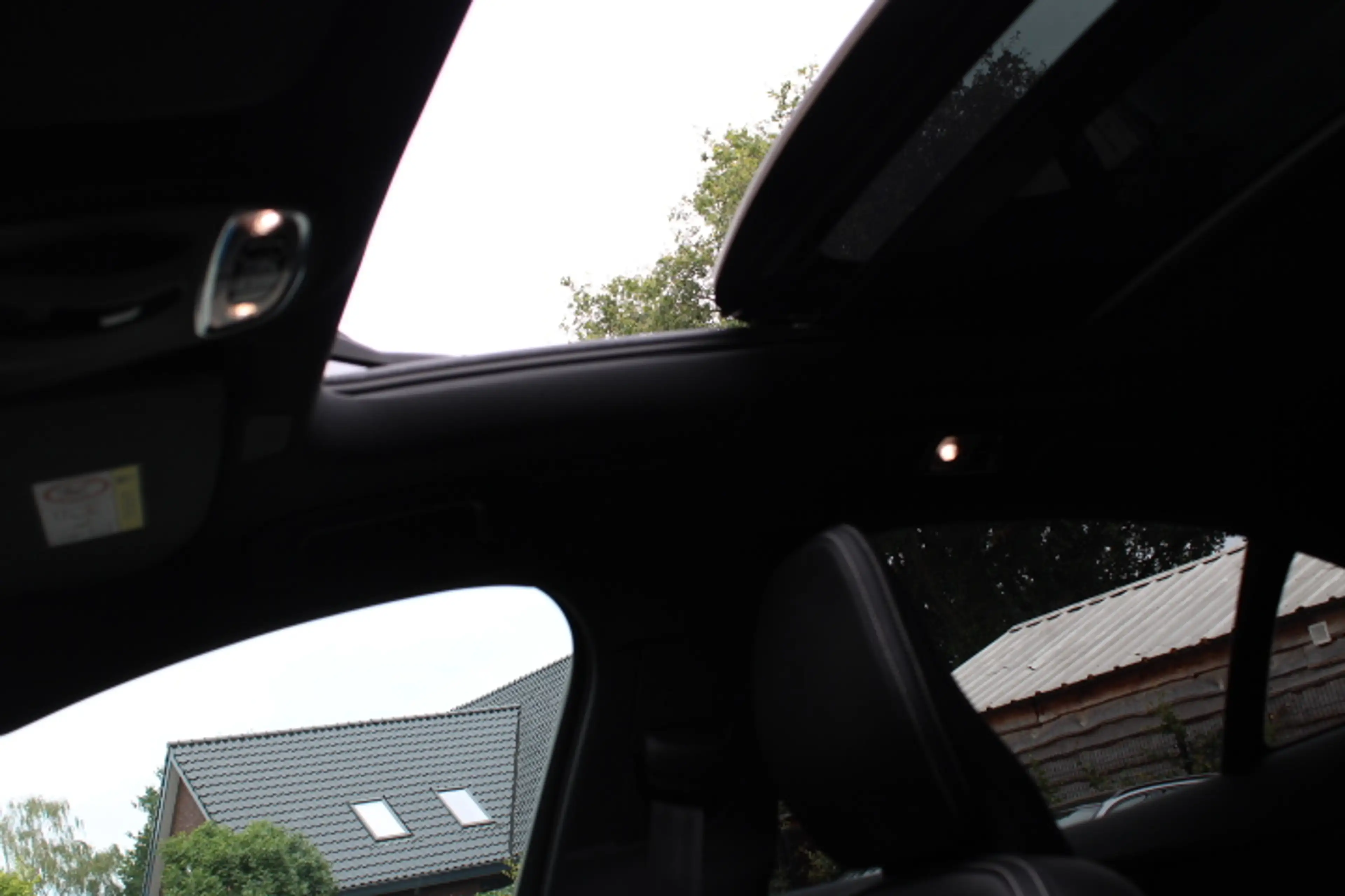 Volvo S60 2.0 B3 R-Design - Panoramadak - 19 Inch - Harman K — photo 22