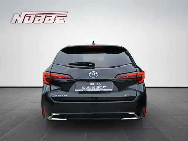 Toyota Corolla view 4