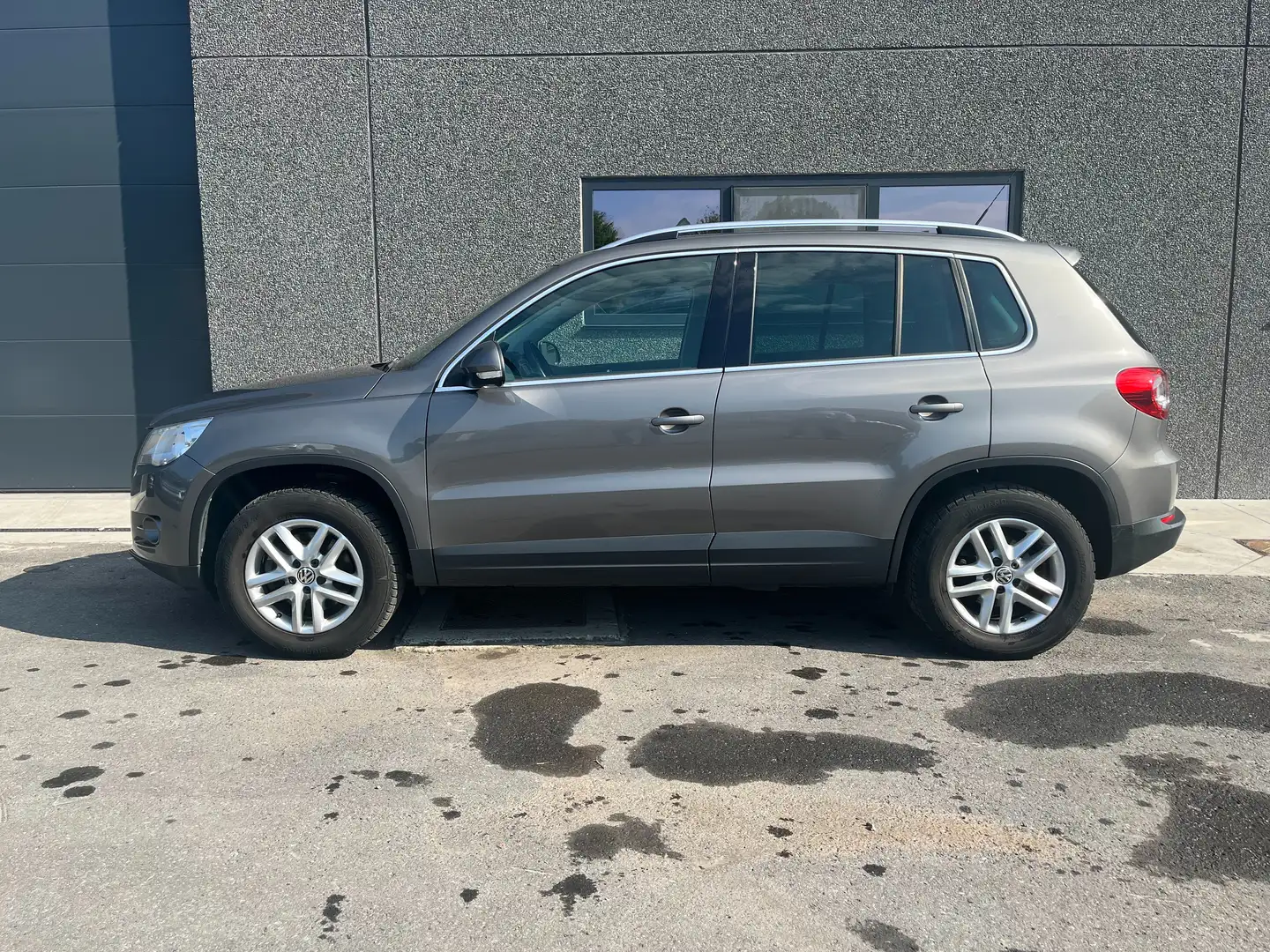 Volkswagen Tiguan Tiguan 1.4 TSI 4Motion * Trekh * Camera * Airco * Gris - 2