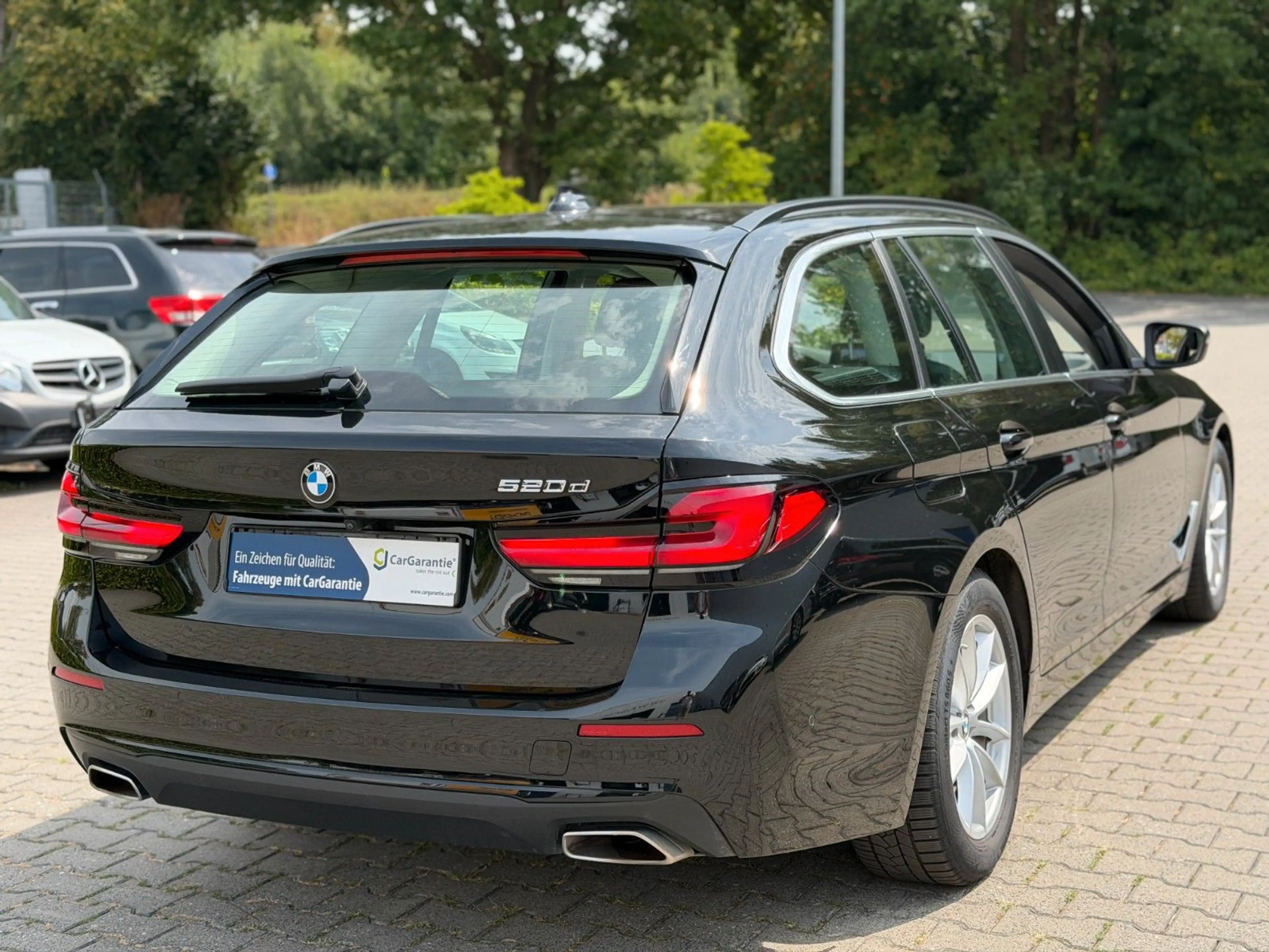 BMW 520 Touring 1.Hand Garantie* Kamera* LED* — photo 9